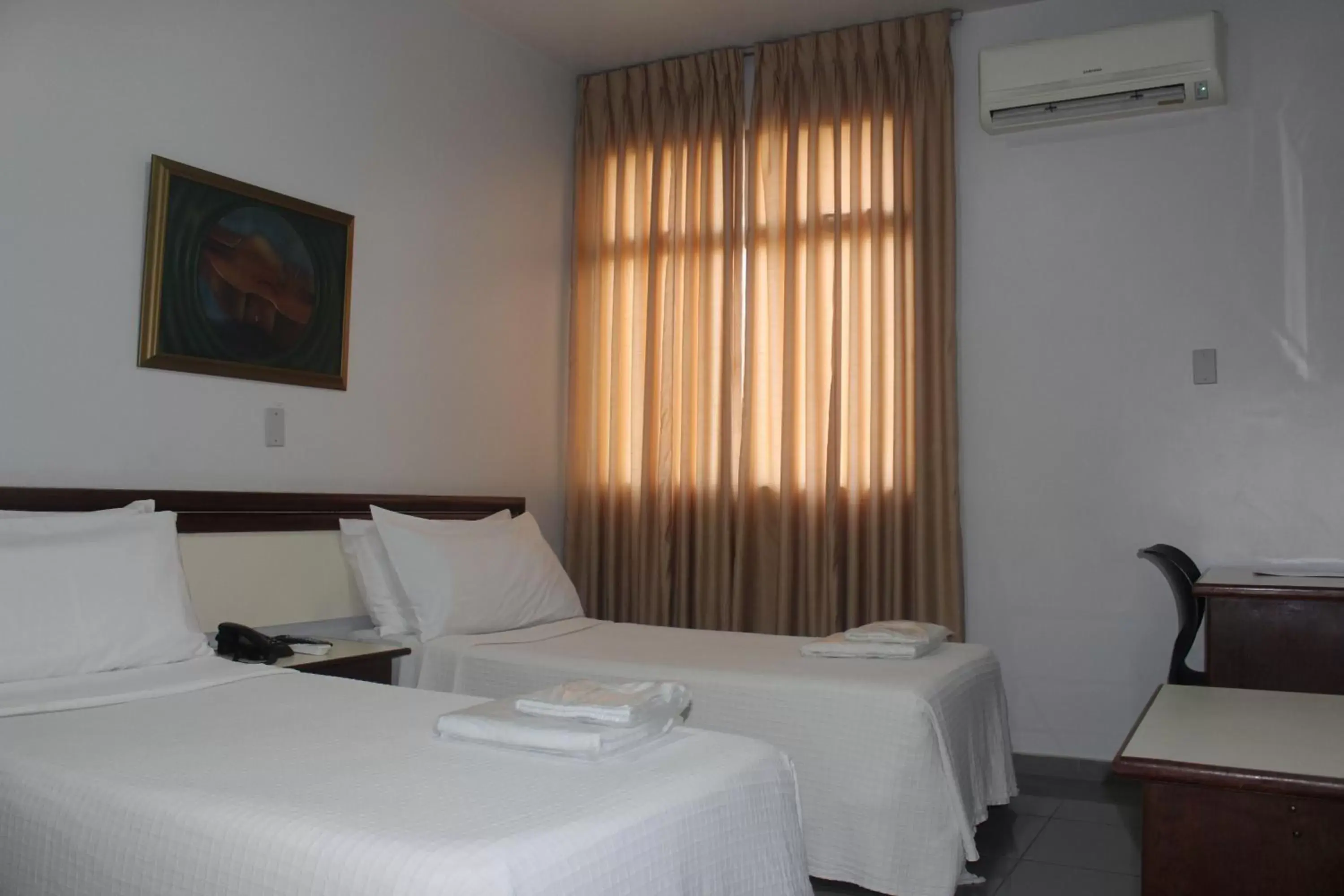 Budget Twin Room - single occupancy in Hotel Oscar Econômico Budget Twin Room - single occupancy in Hotel Oscar Econômico