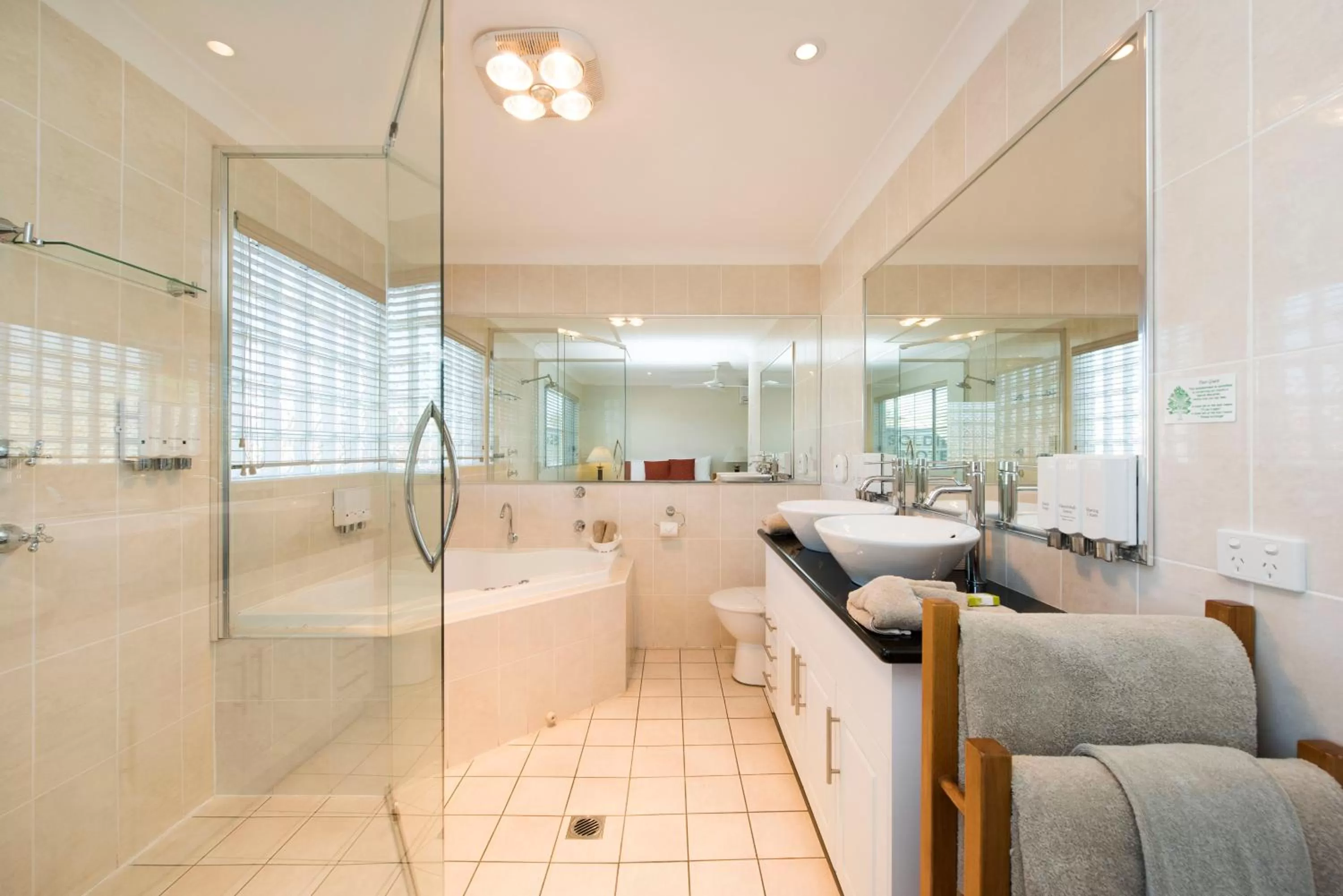 Shower in Soldiers Motel