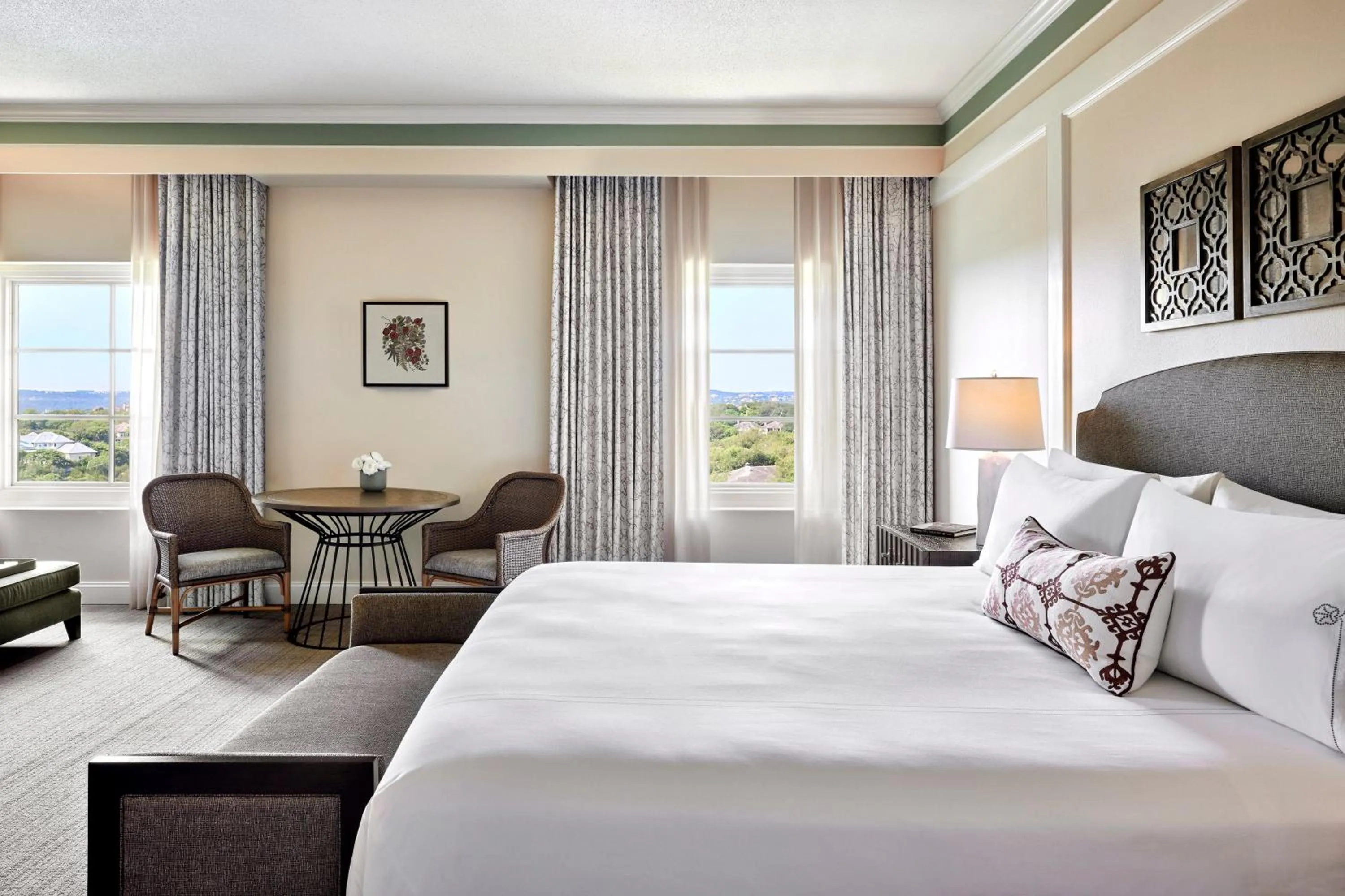 Photo of the whole room, Bed in Omni Barton Creek Resort and Spa Austin