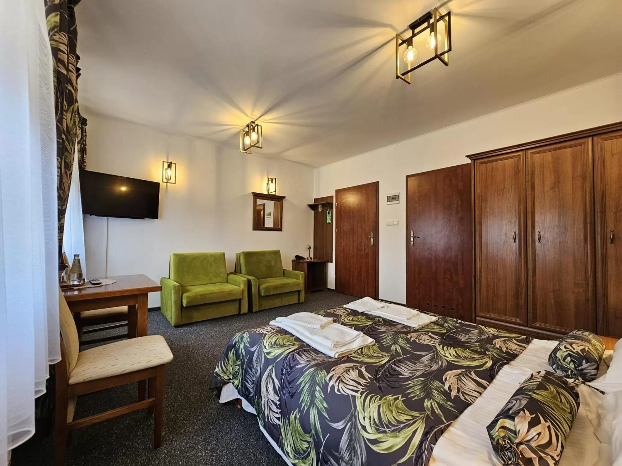 Bed in Restauracja Hotel Imperial