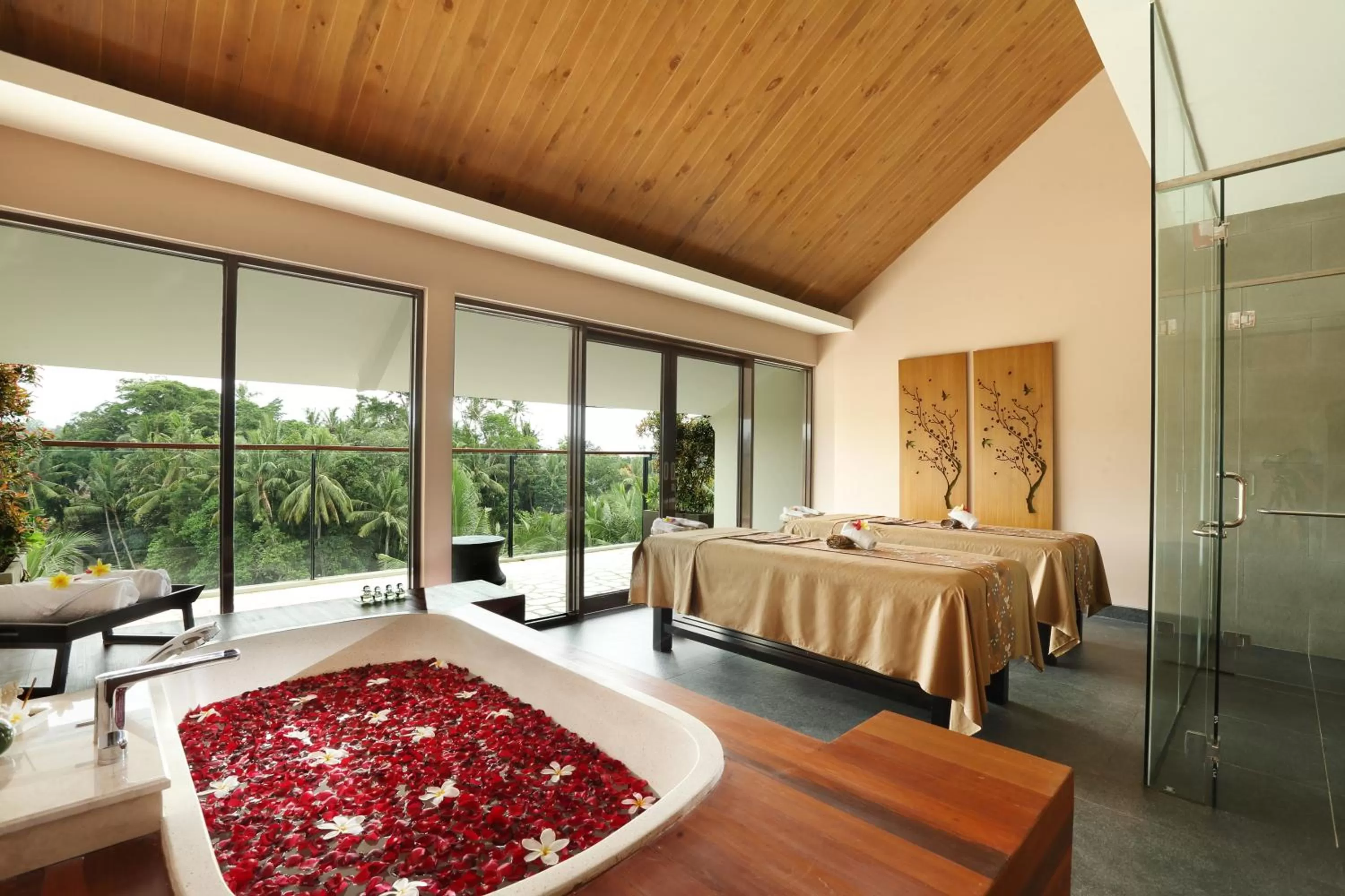 Spa and wellness centre/facilities, Bed in Plataran Ubud Hotel & Spa - CHSE Certified