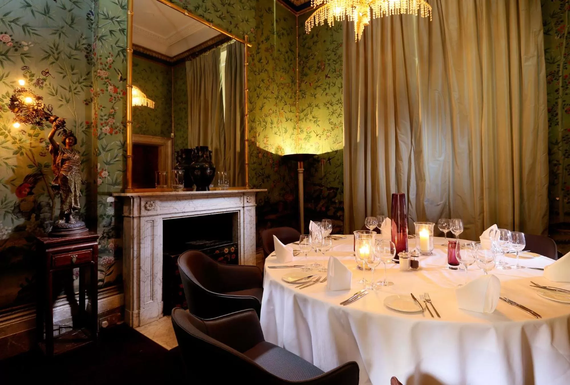 Restaurant/places to eat in The Ickworth Hotel