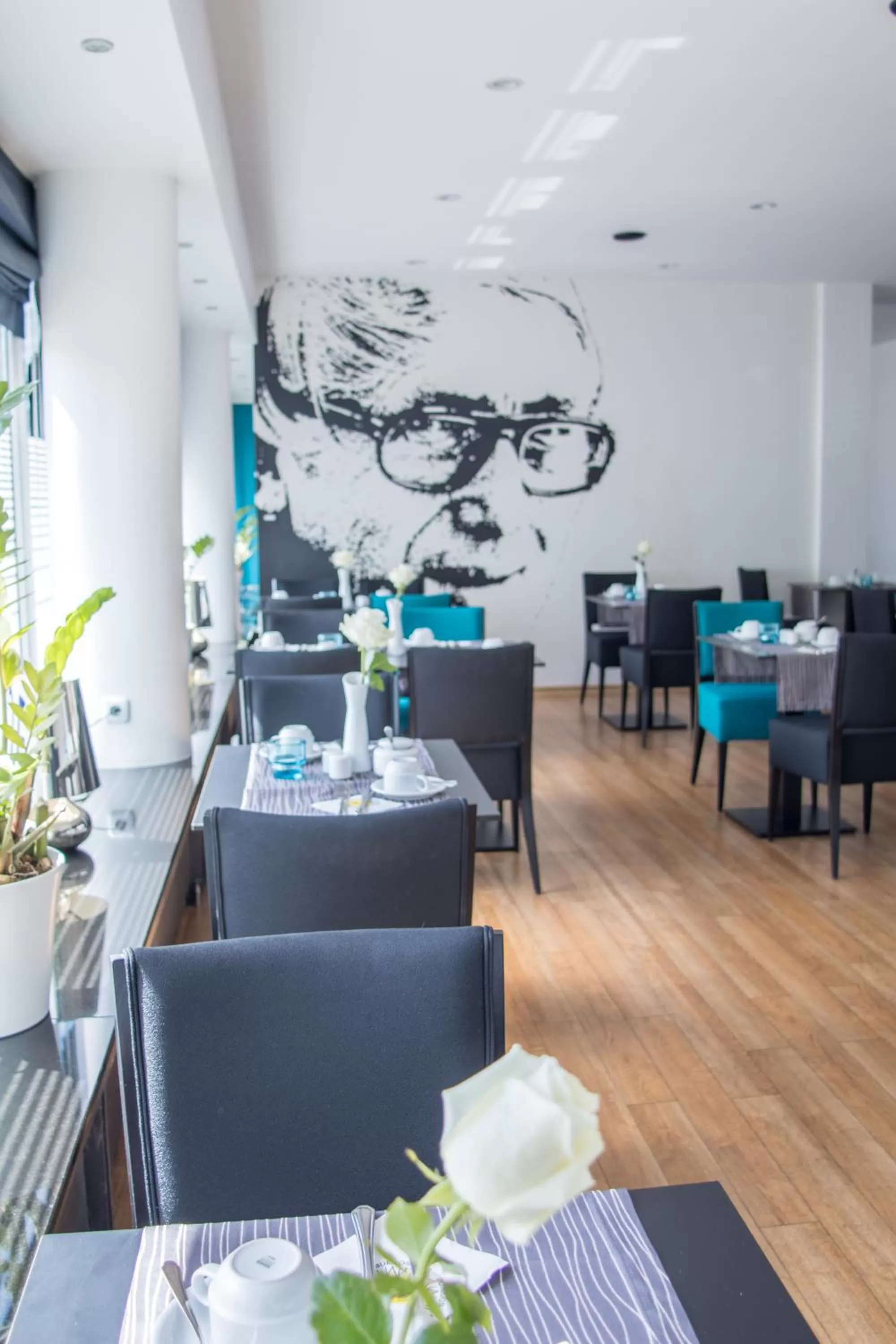 Buffet breakfast in Hotel Deutscher Hof