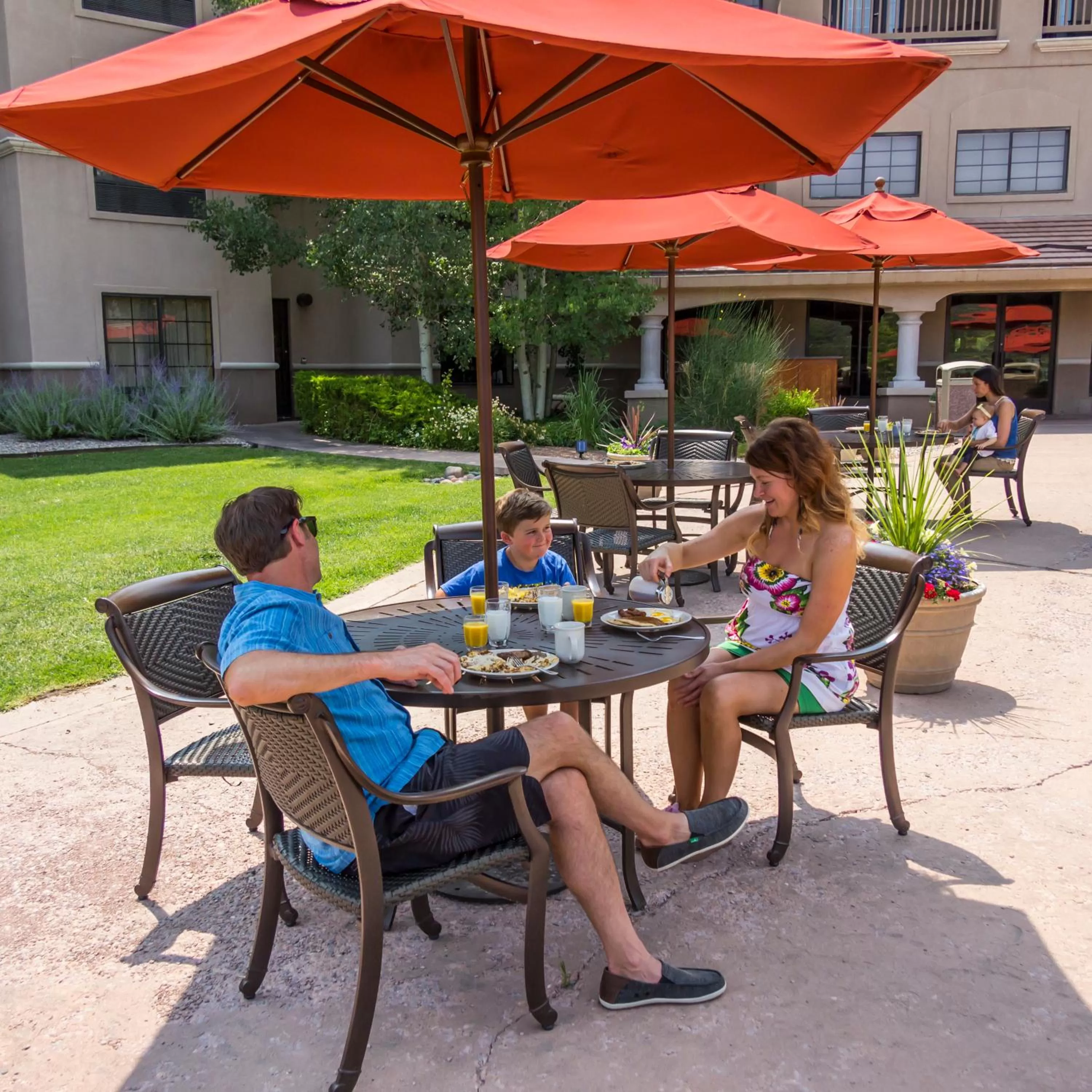 Patio in MCM Elegante Lodge & Resorts