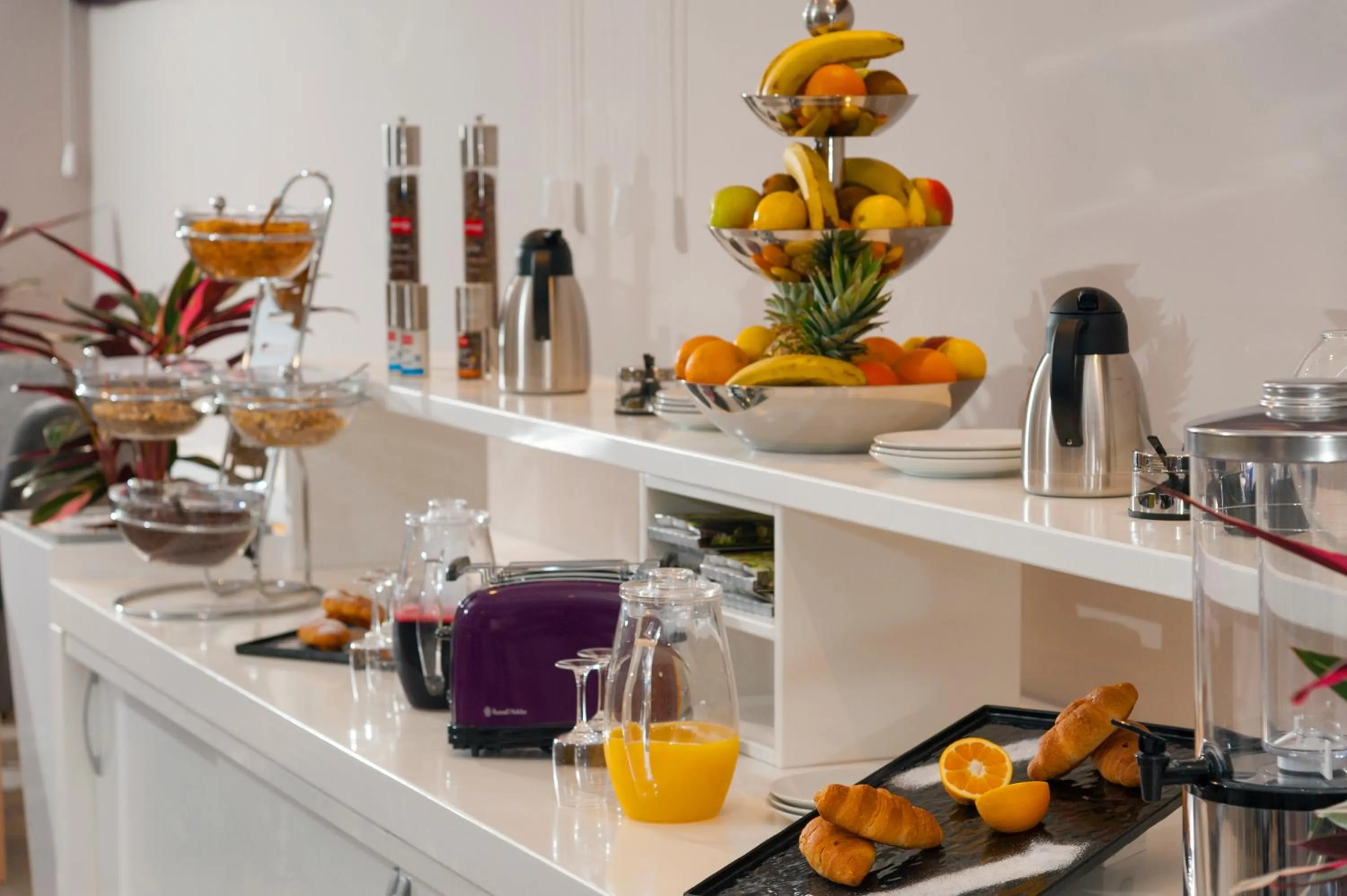 Food and drinks in Hotel Eden