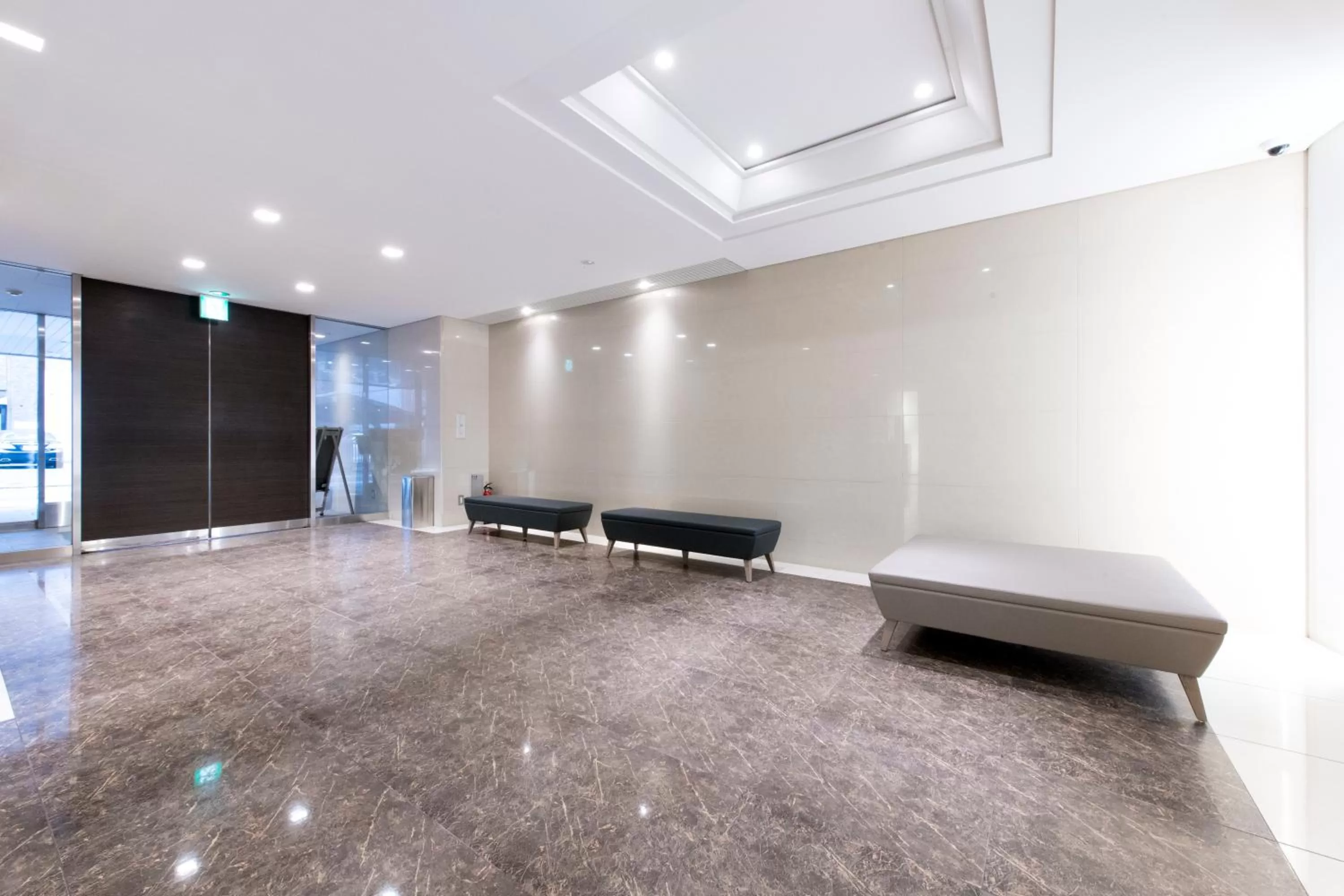 Lobby or reception in HOTEL MYSTAYS Fukuoka Tenjin