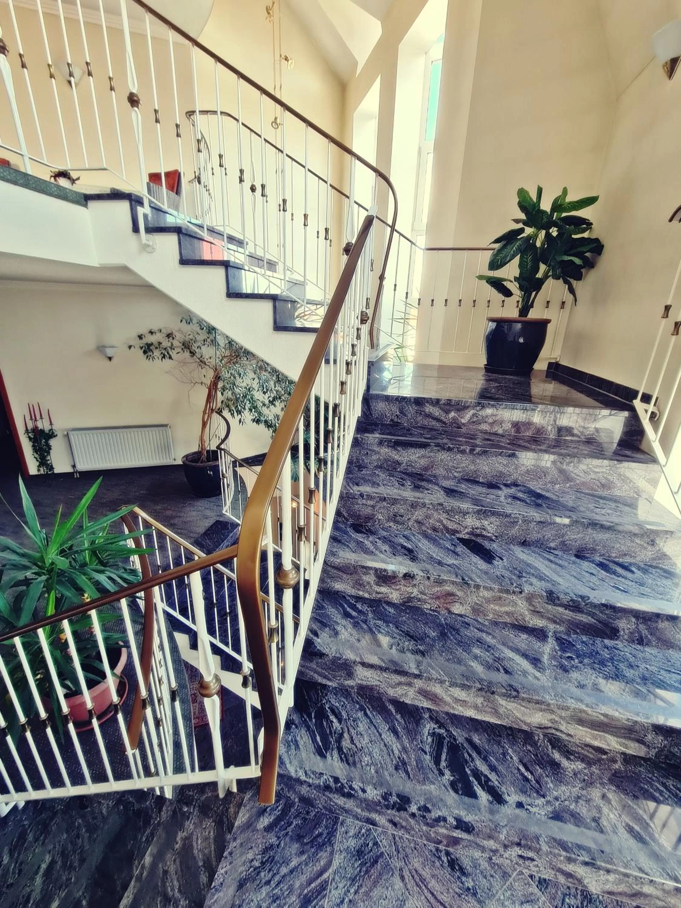 Property building in DM Hotels & Apartments - Hotel Deutsches Haus