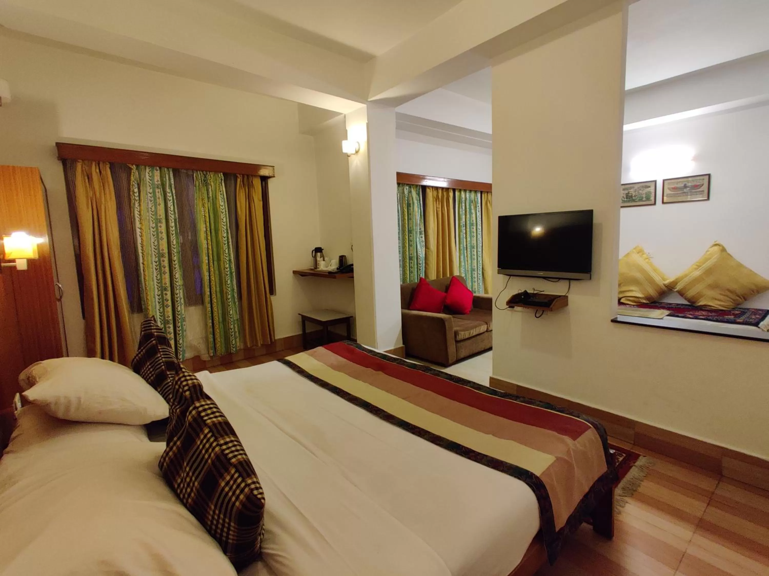 Bed in Hotel Tarayana