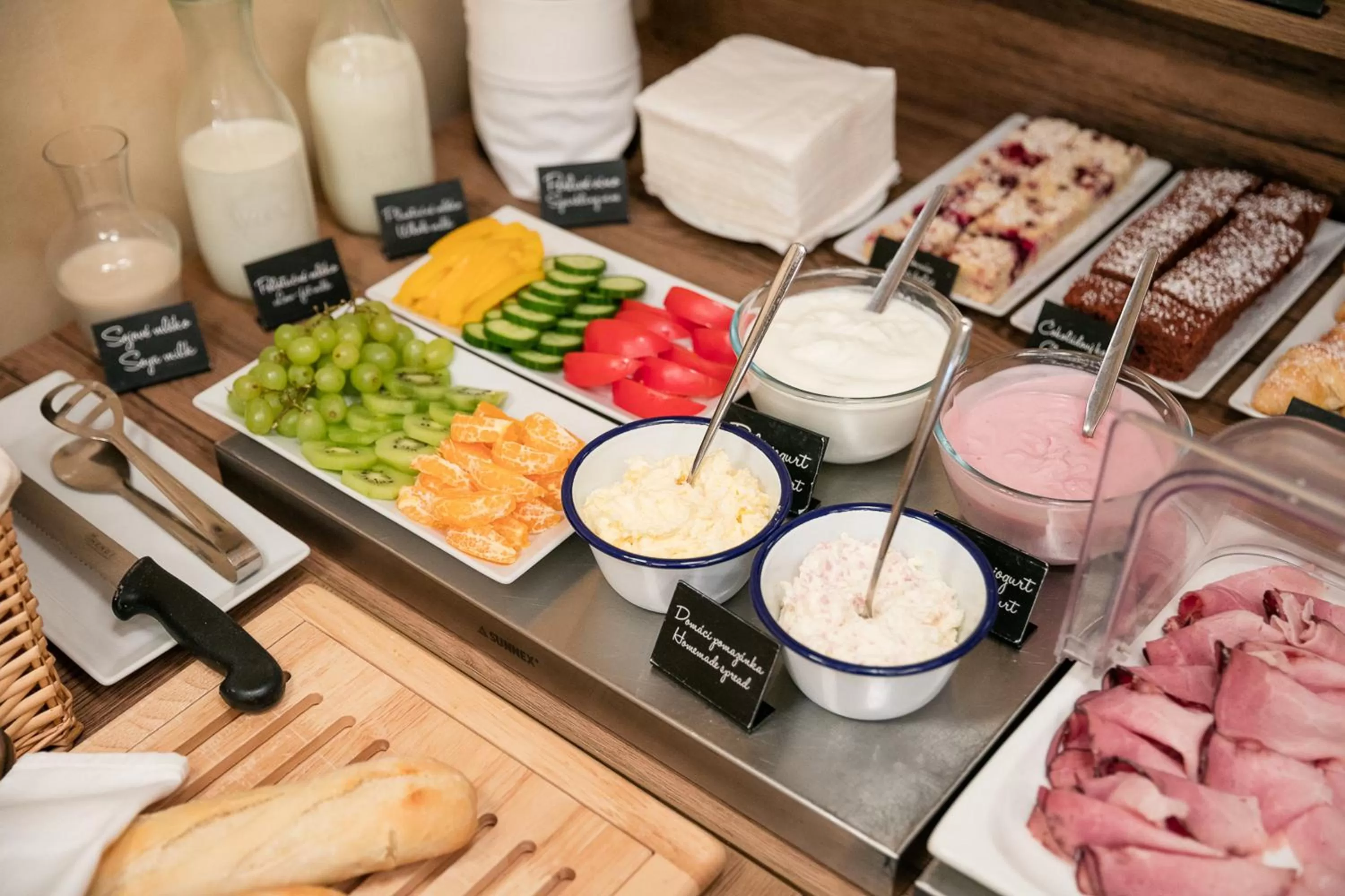 Breakfast in Pytloun Design Self Check-in Hotel