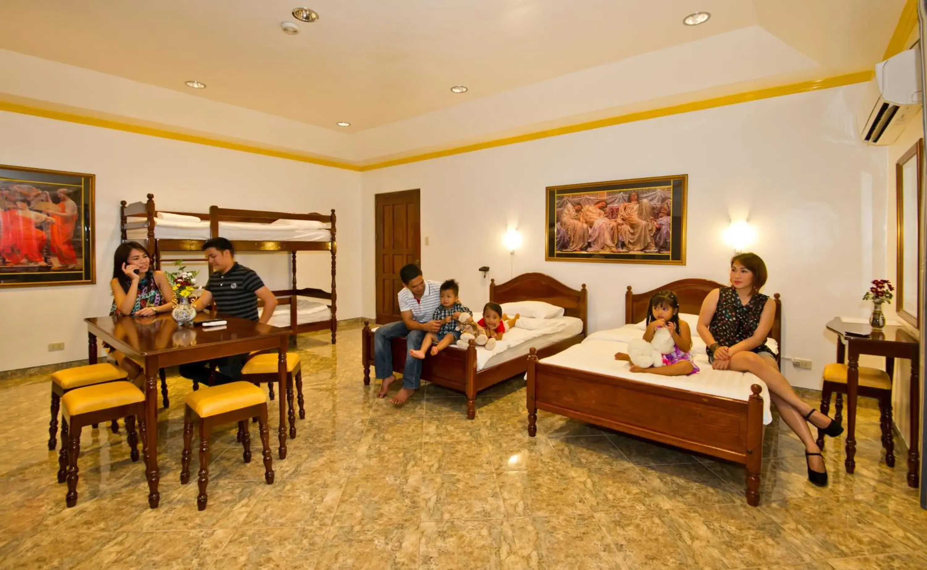 Group Room in Dolce Vita Hotel Group Room in Dolce Vita Hotel