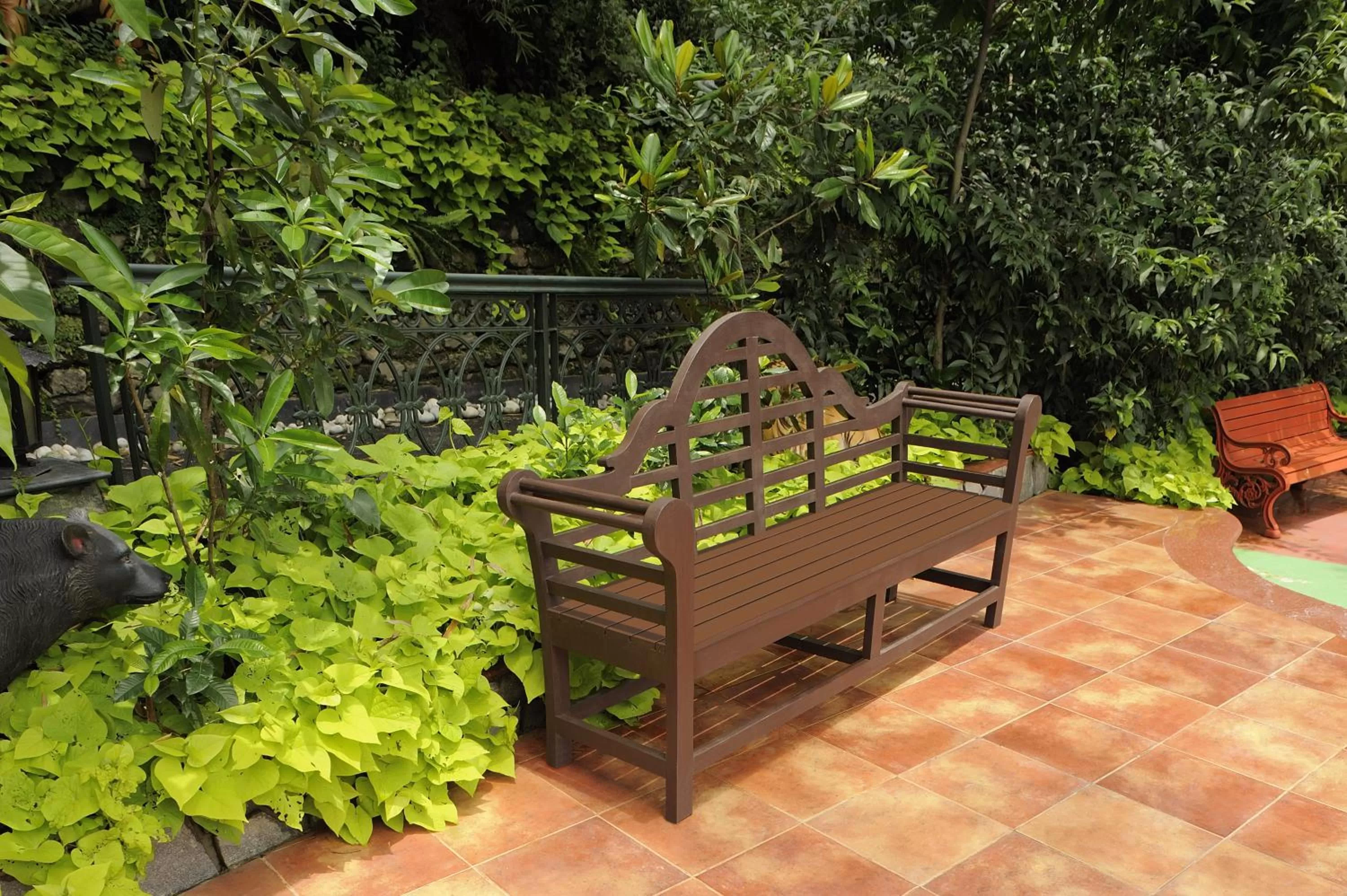 Patio in Mayfair Spa Resort & Casino