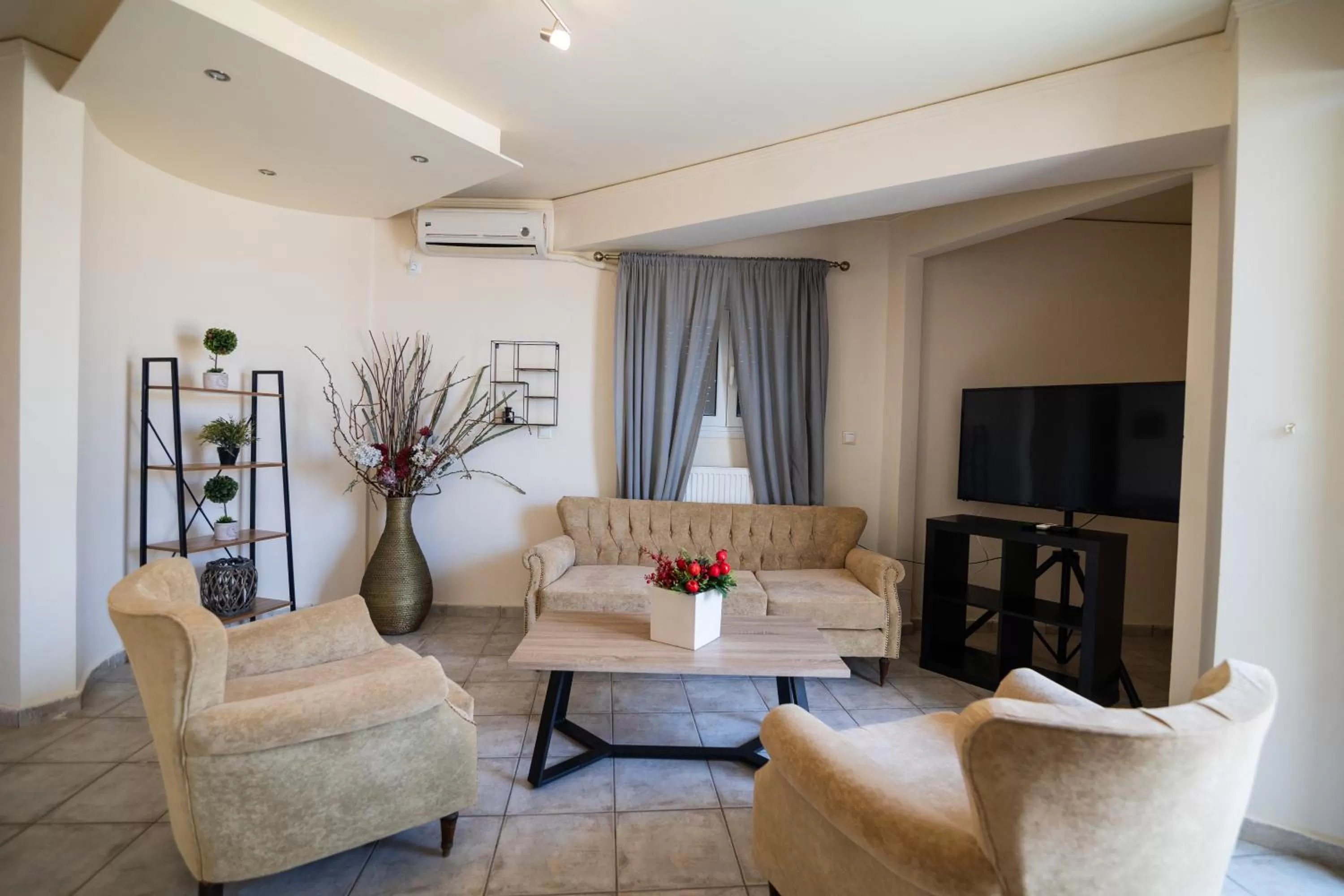 Votsalakia Hotel & Luxury Apartments