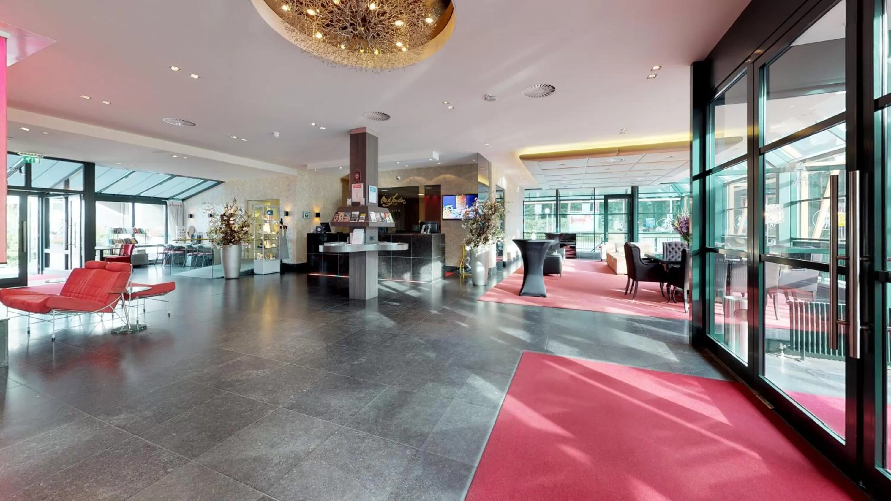 Lobby or reception in Fletcher Hotel-Restaurant Oud London