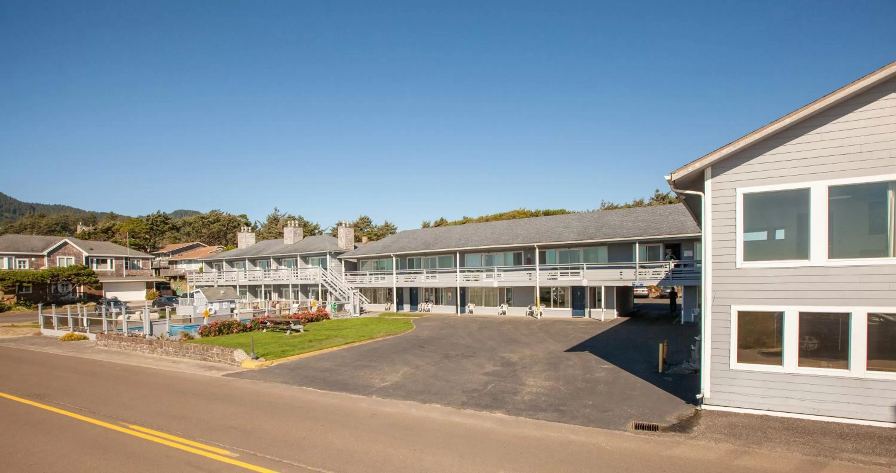 Facade/entrance in Sunset Surf Motel