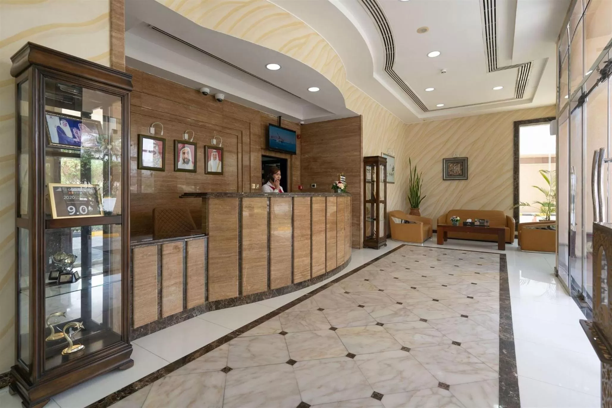 Lobby or reception in Royal Beach Hotel & Resort