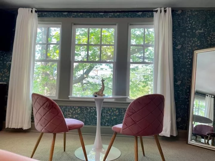 Buttonwood Boutique Hotel