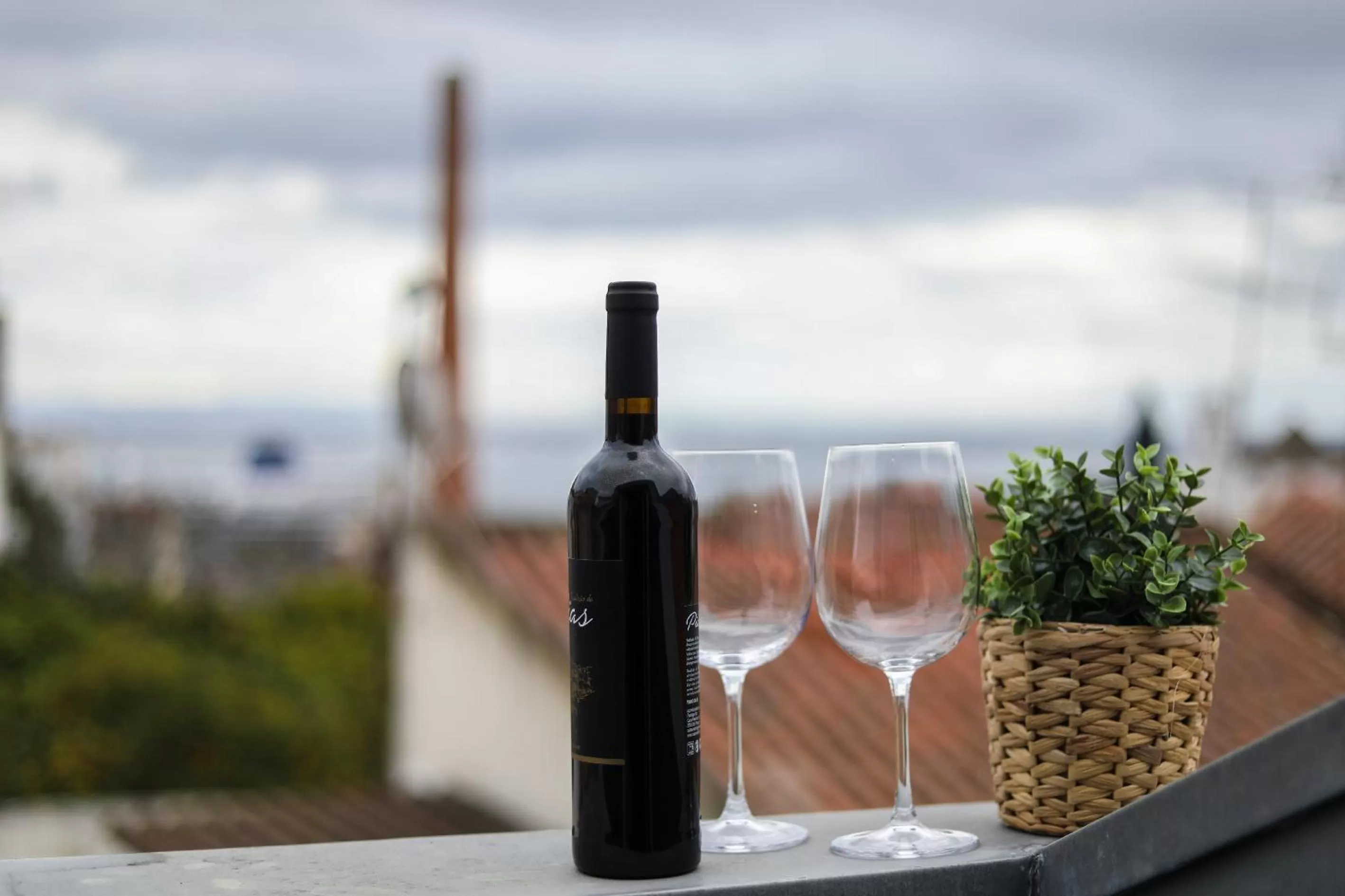 Loios Studios and Apartments