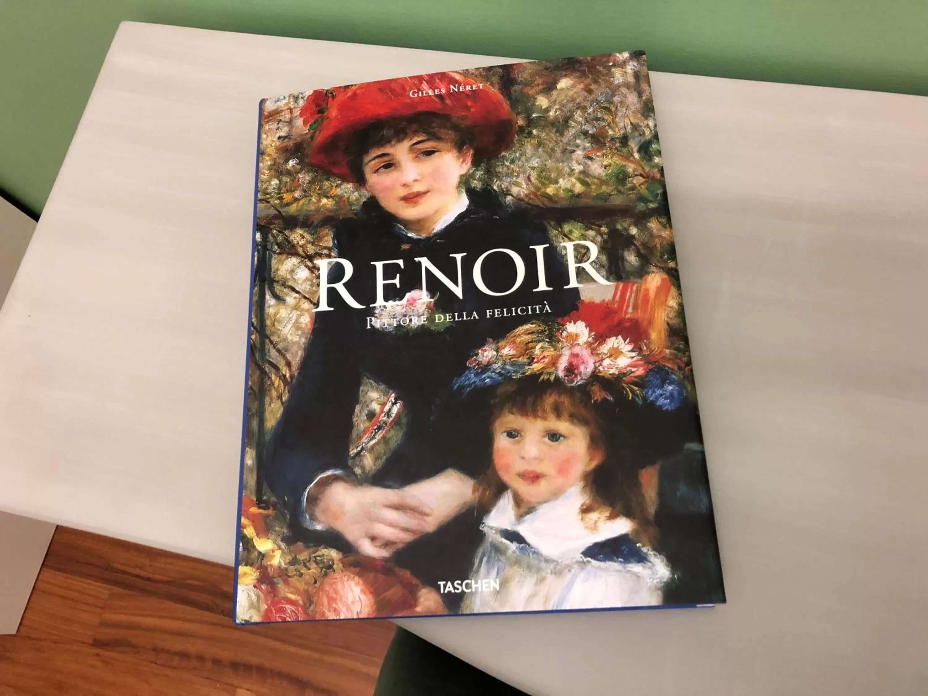 Decorative detail in RarityArt GuestHouse