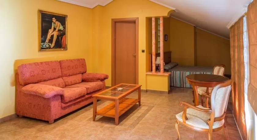 Living room in Hotel Real de Castilla