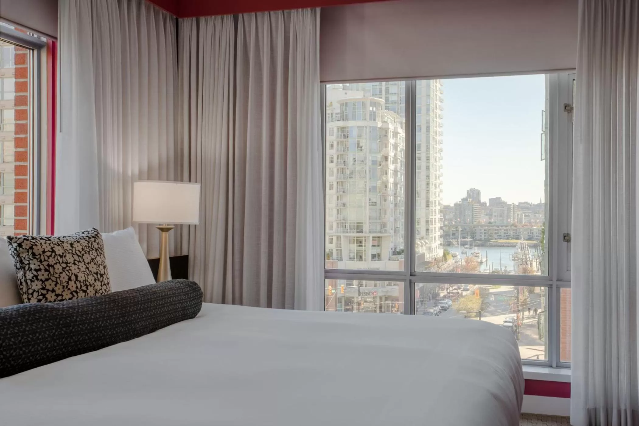 Nearby landmark, Bed in OPUS Vancouver