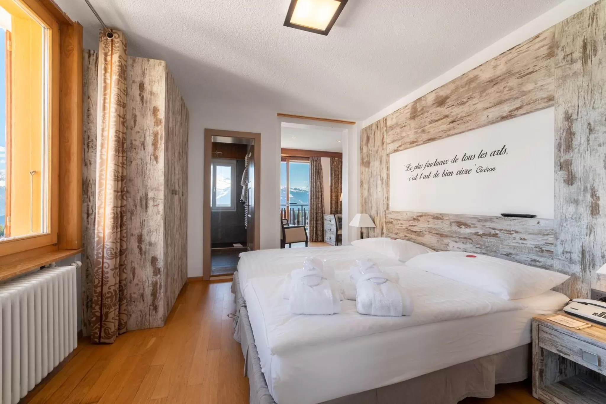 Bed in Boutique Hotel Art de Vivre & SPA