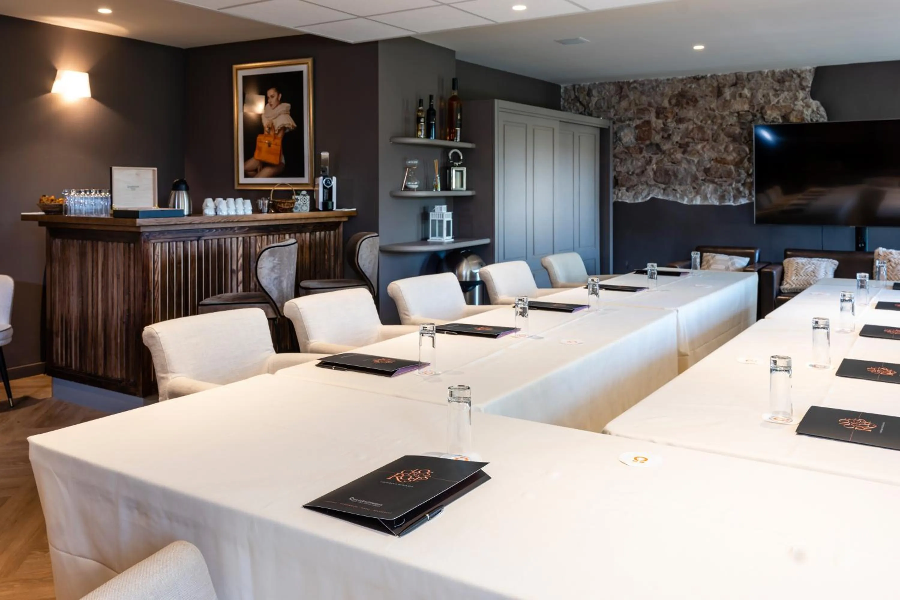 Business facilities in La Bastide Du Clos des Roses - Teritoria