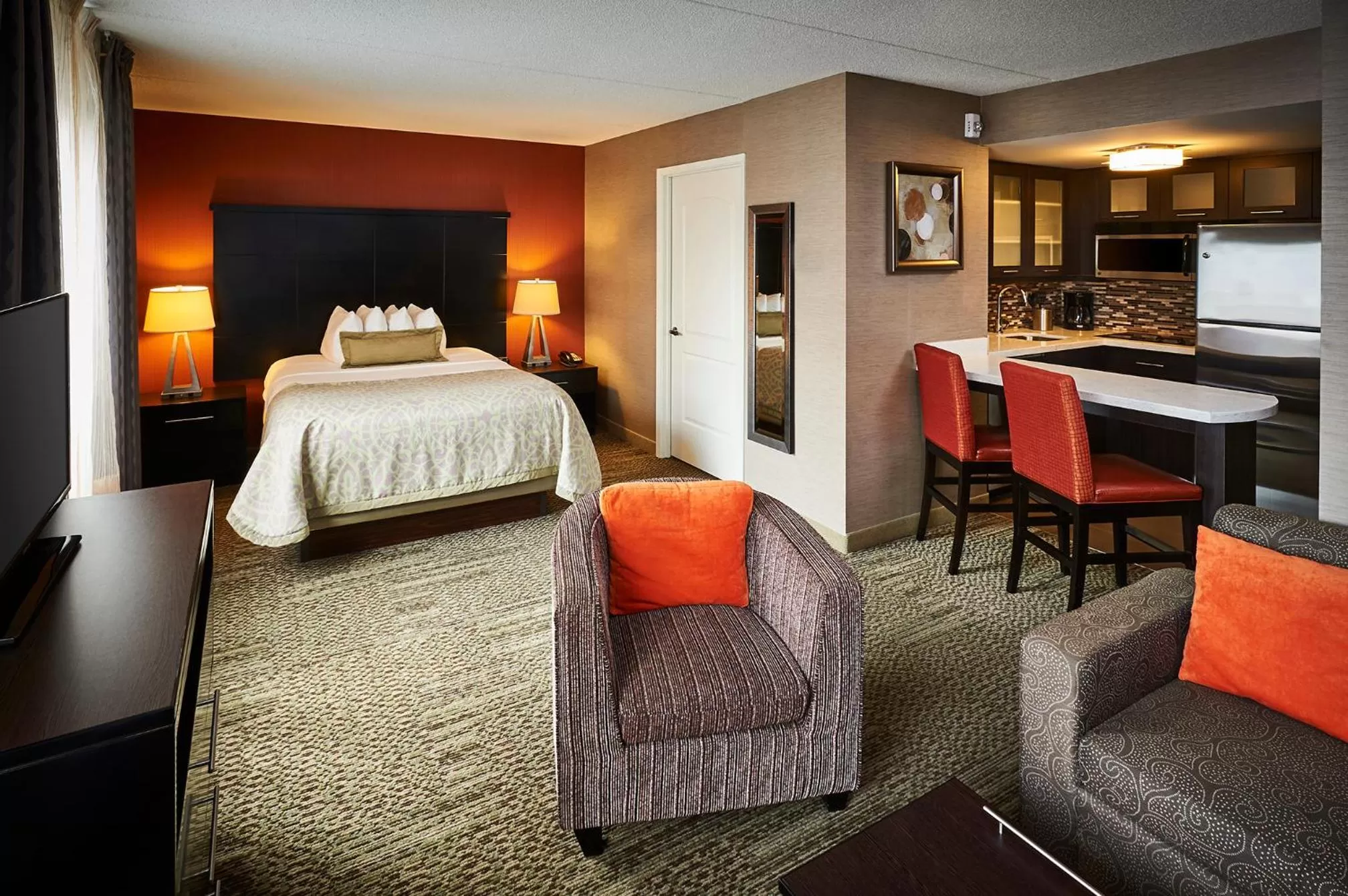 Bedroom, Bed in Staybridge Suites Hamilton - Downtown by IHG