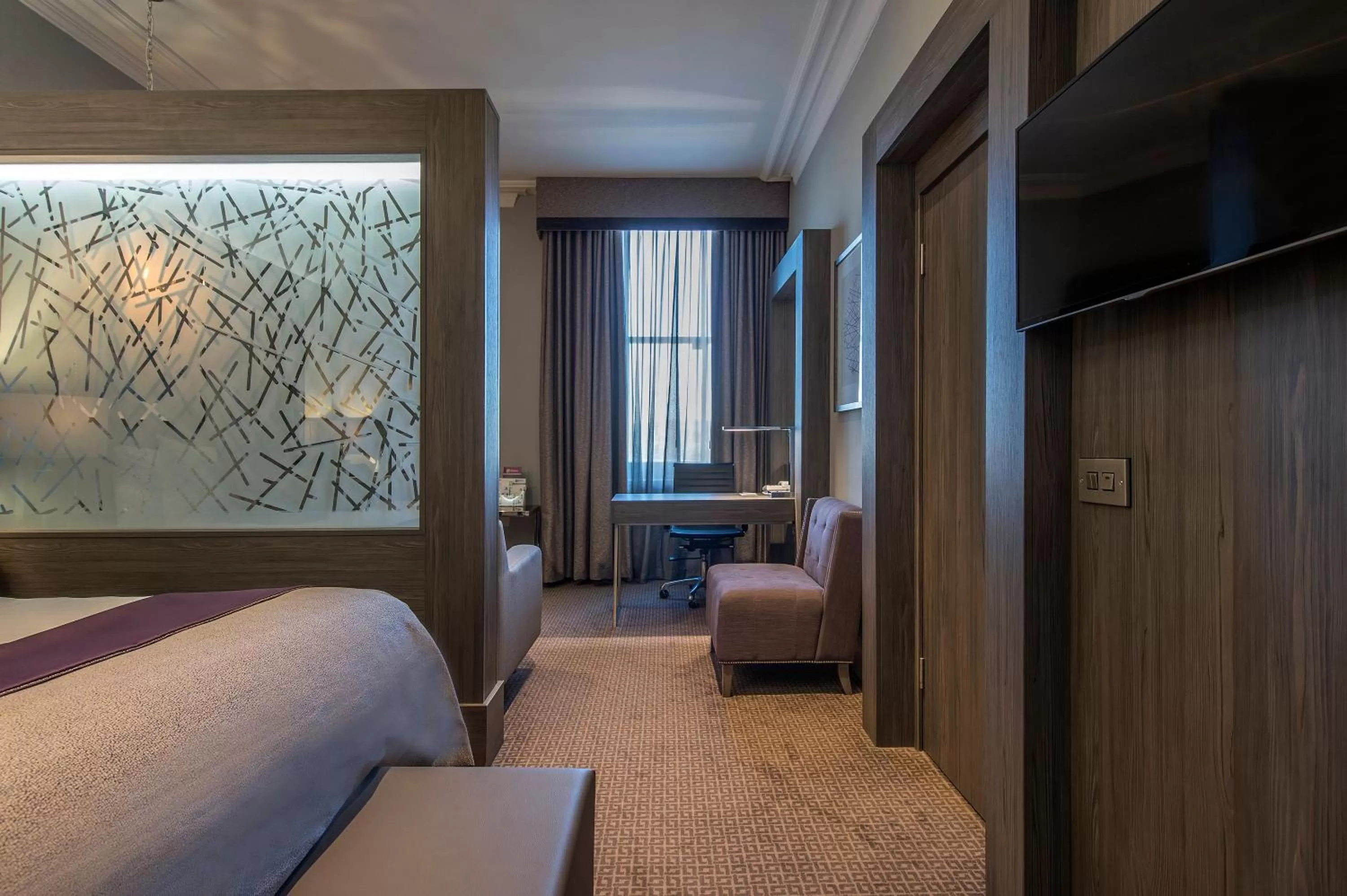 Photo of the whole room, Bed in Crowne Plaza - Sheffield by IHG