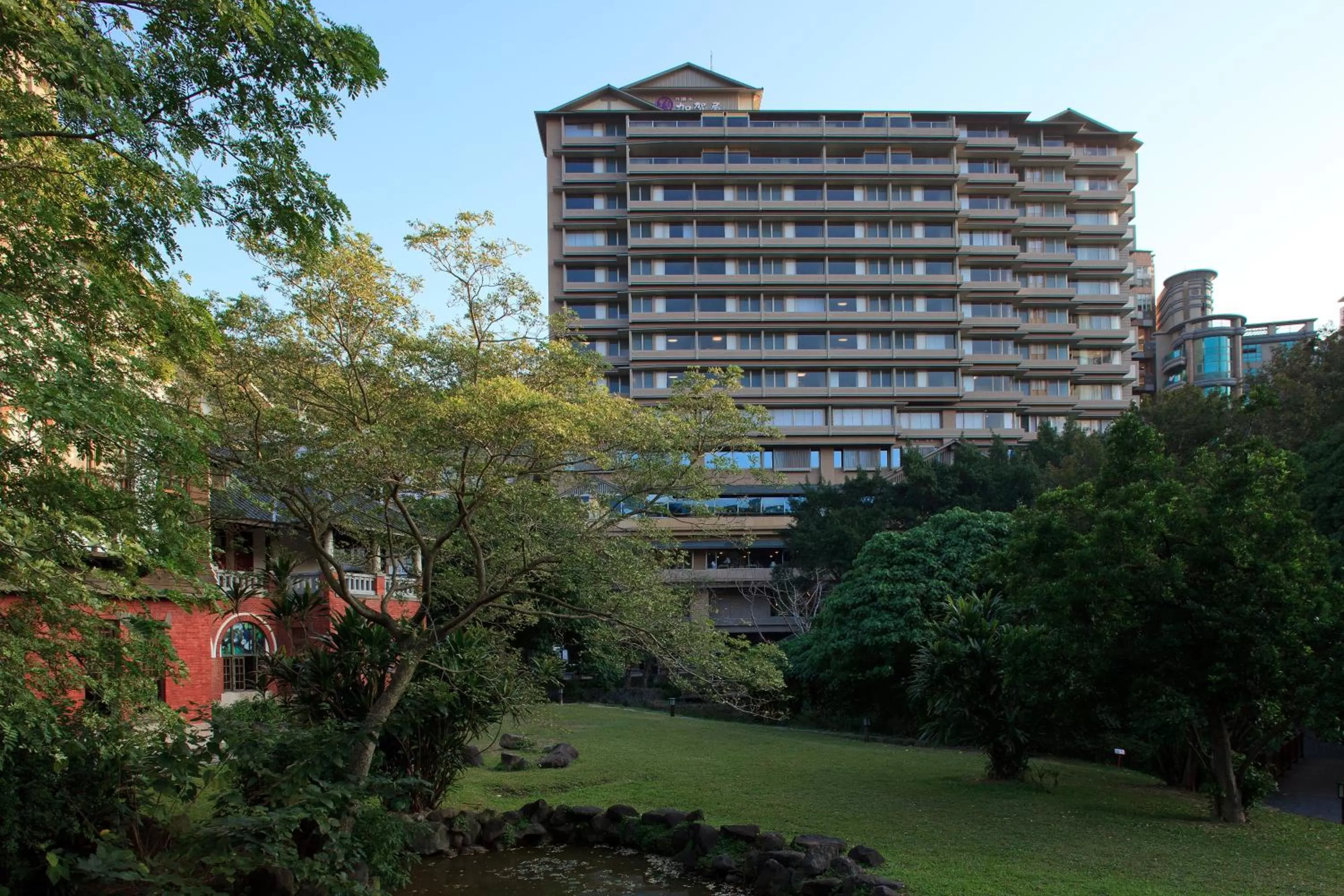 Property building in Radium Kagaya Taipei