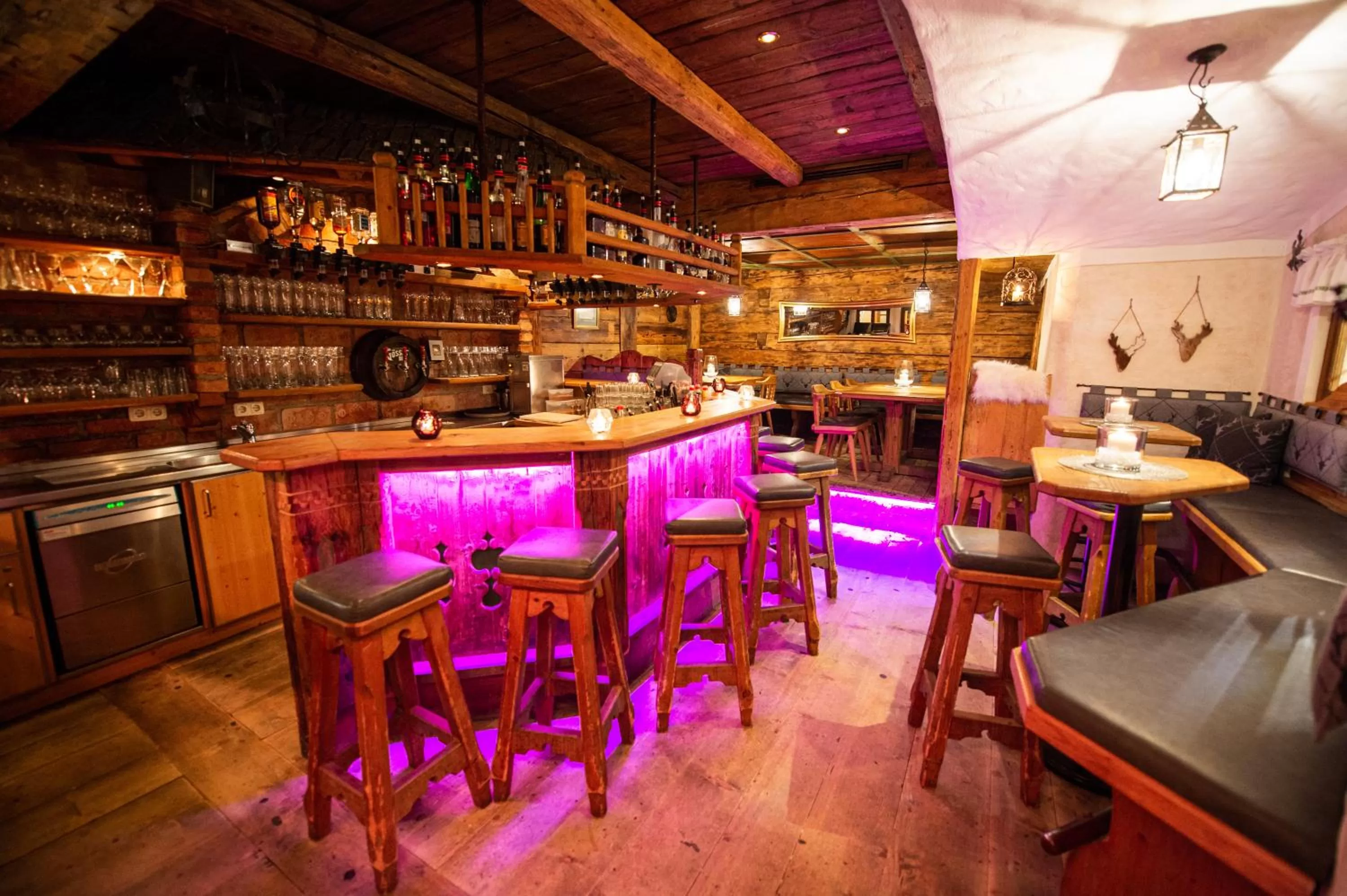 Restaurant/places to eat in Alpines Lifestyle Hotel Tannenhof