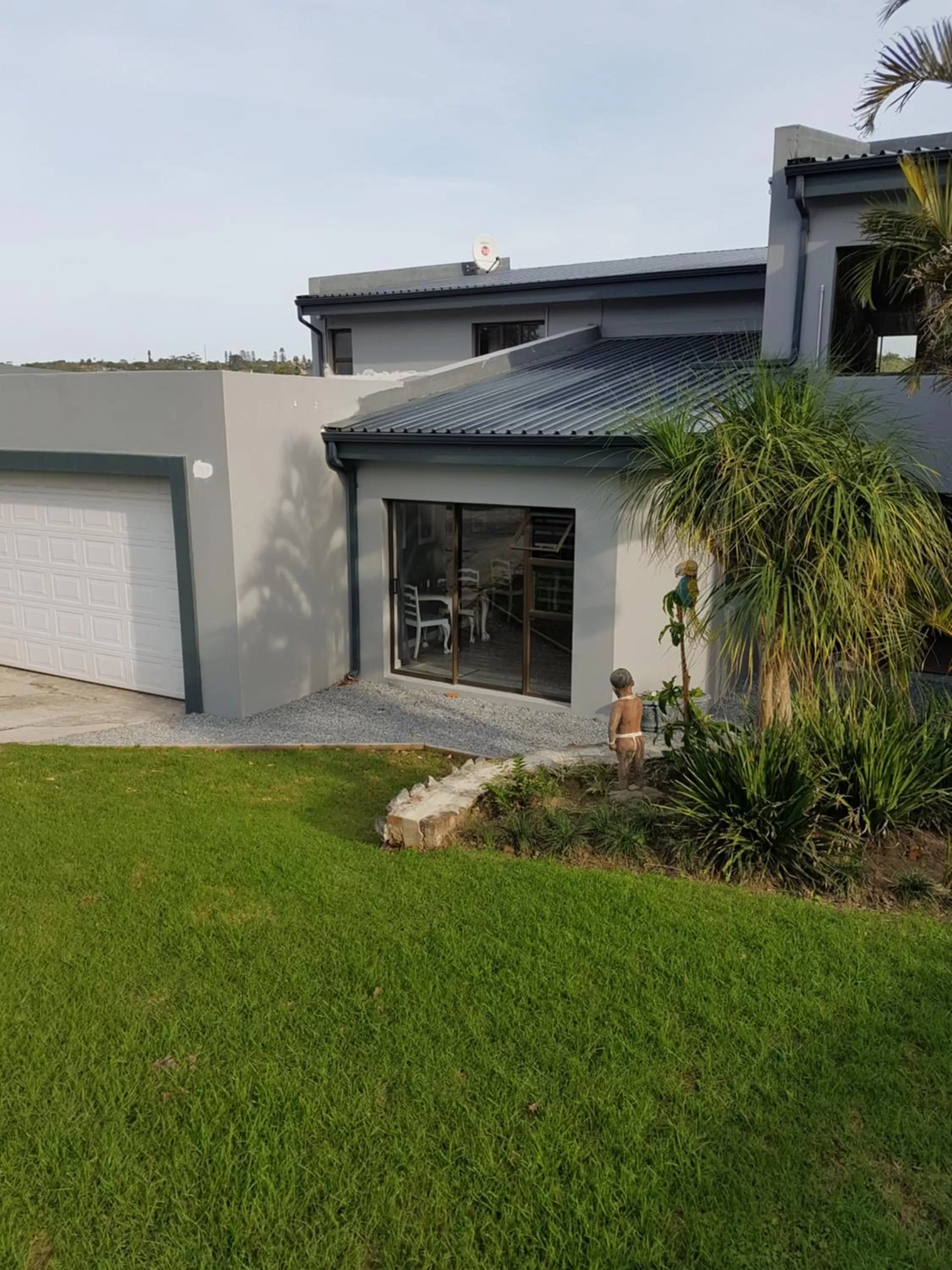 Property building in Riverview Guesthouse East London