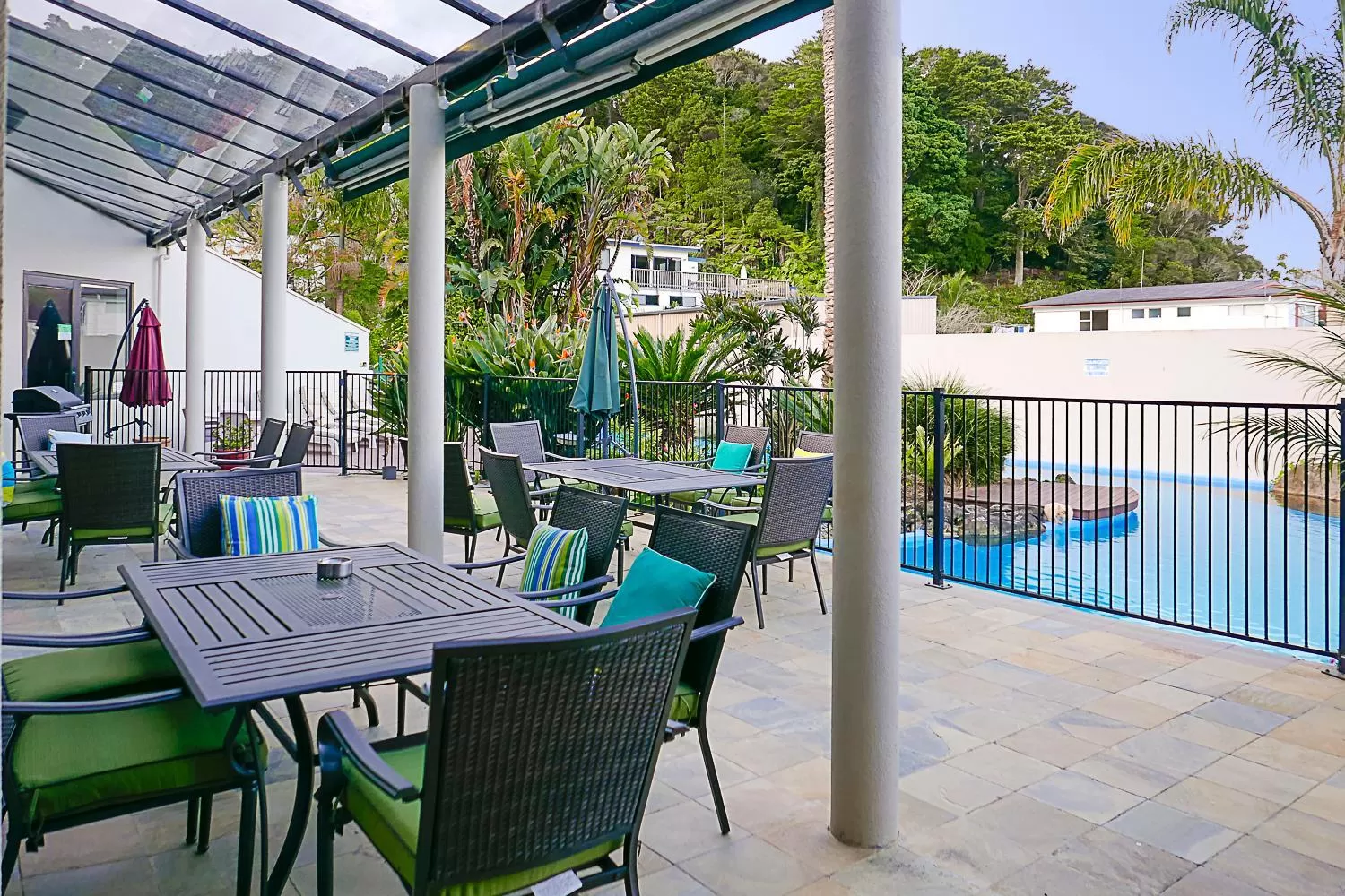 Patio in Paihia Pacific Resort Hotel