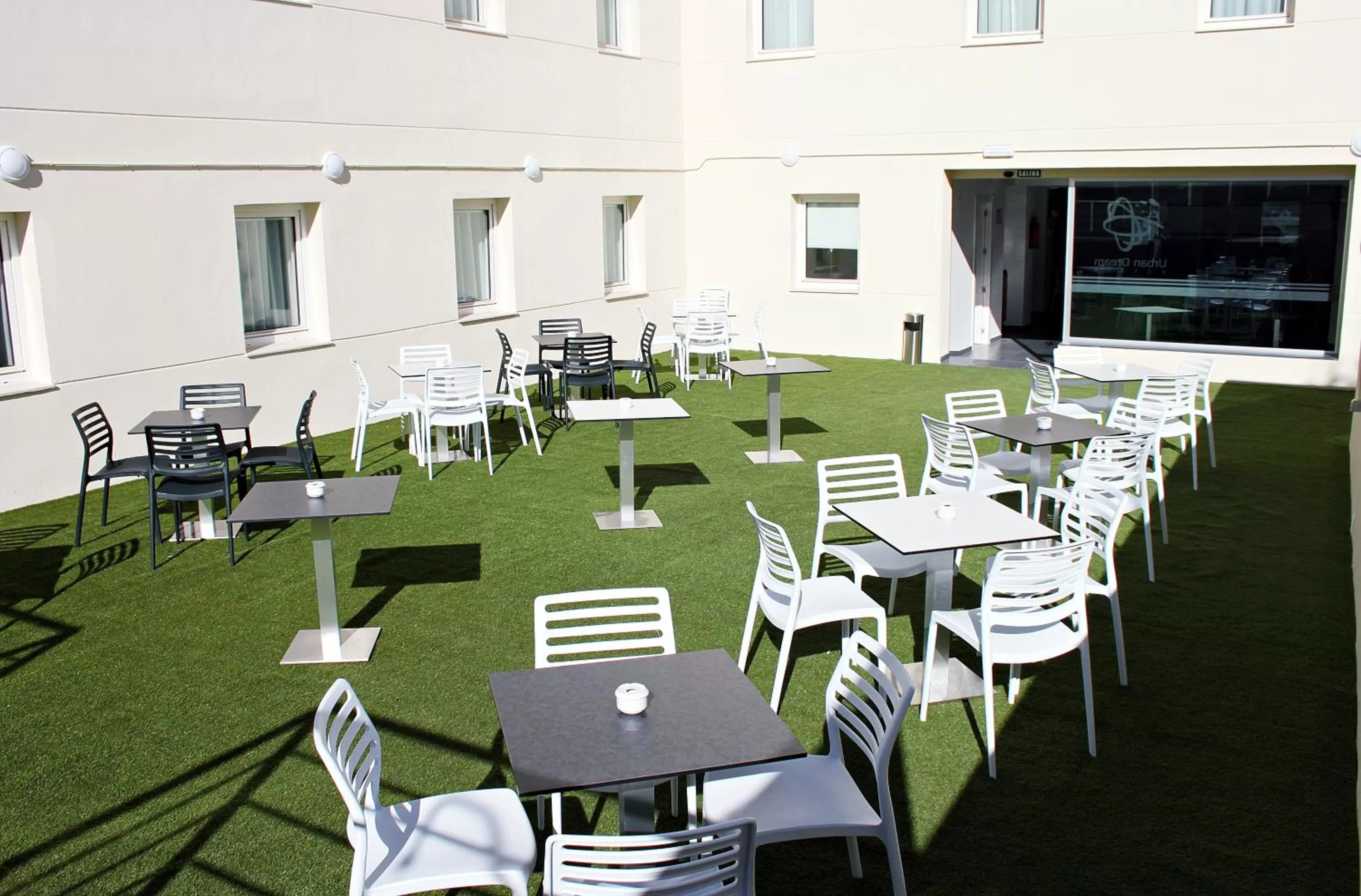 Balcony/Terrace in Checkin Urban Nevada