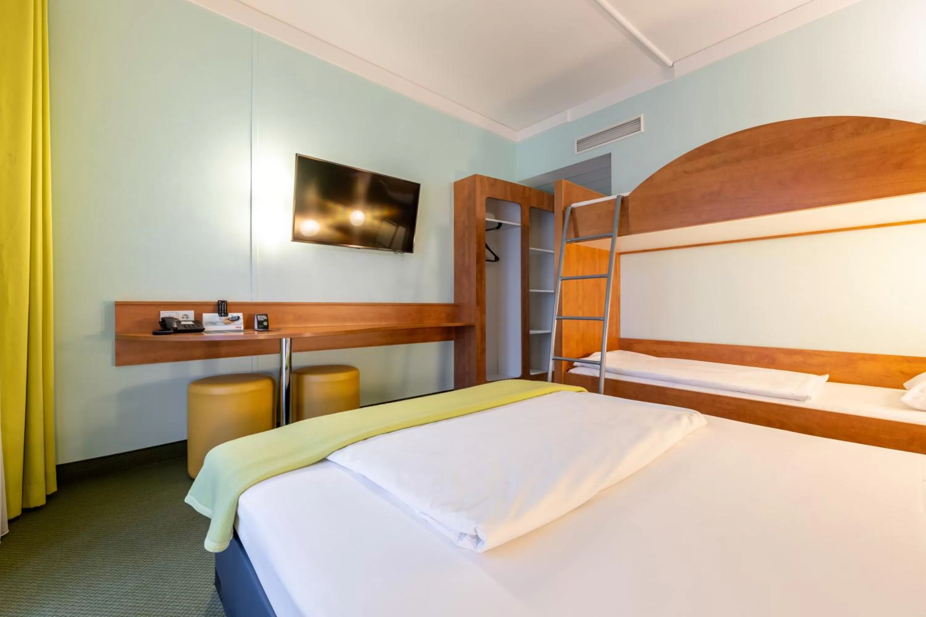 Bed in Hotel Fränkische Schweiz-Pegnitz