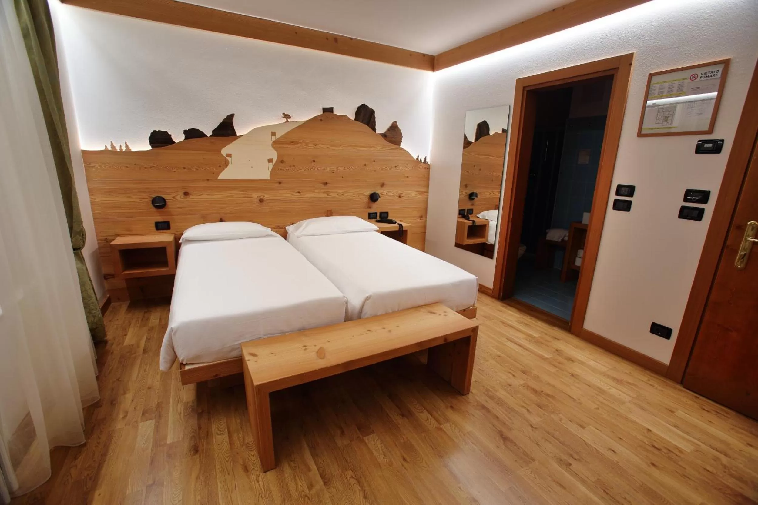 Bed in Hotel Des Alpes