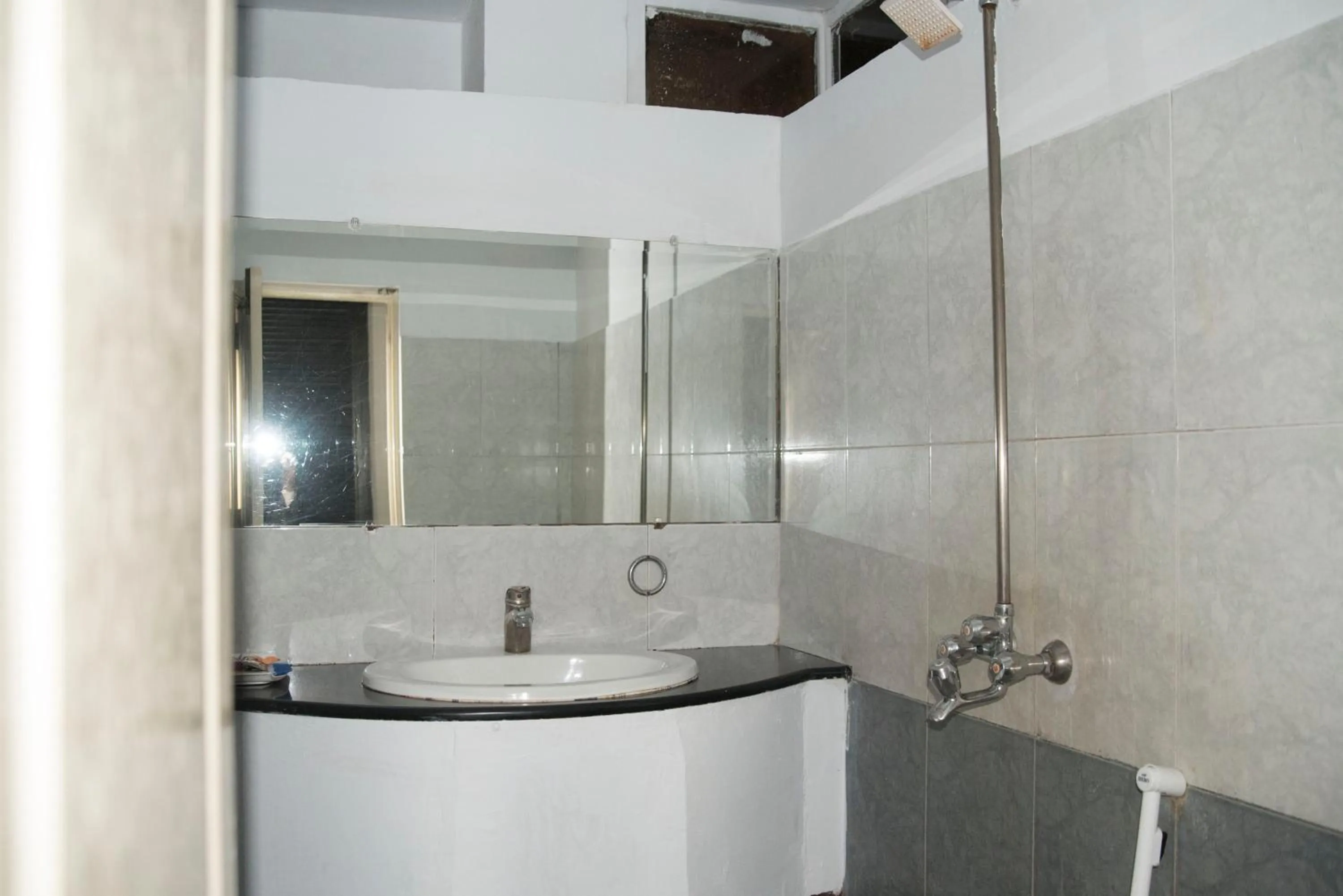 Bathroom in Premier Inn Davis Road Lahore