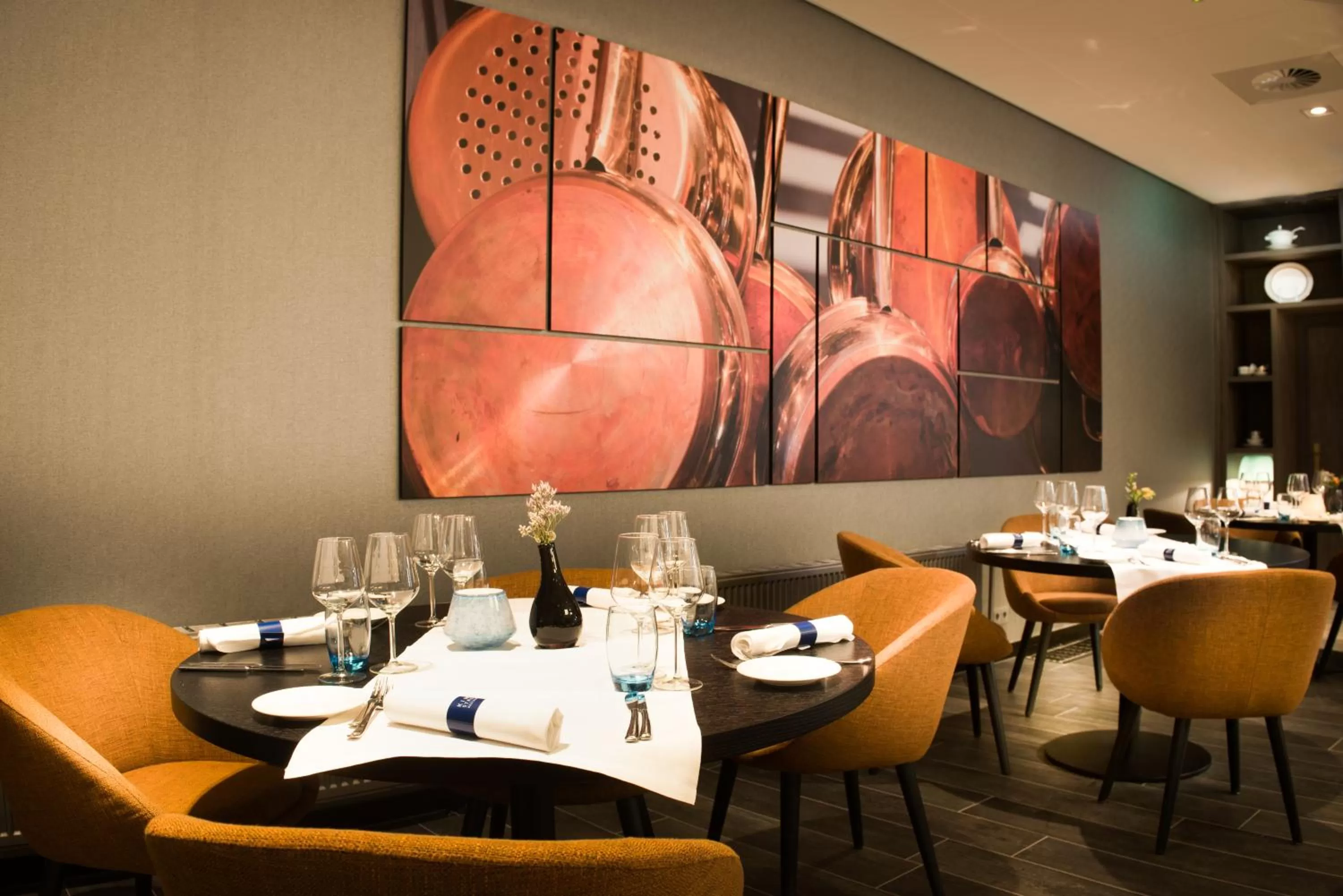 Restaurant/places to eat in Bilderberg Hotel De Keizerskroon