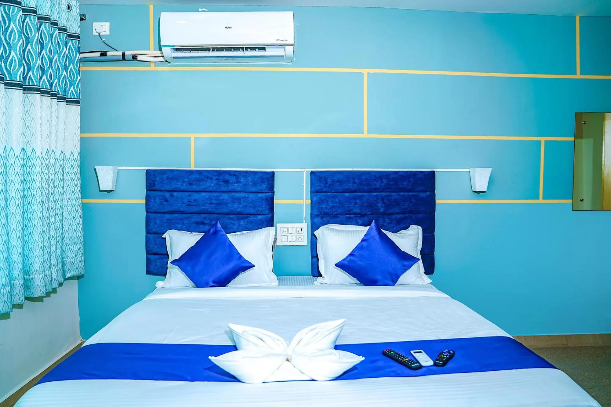 Bed in FabHotel JKC Grand