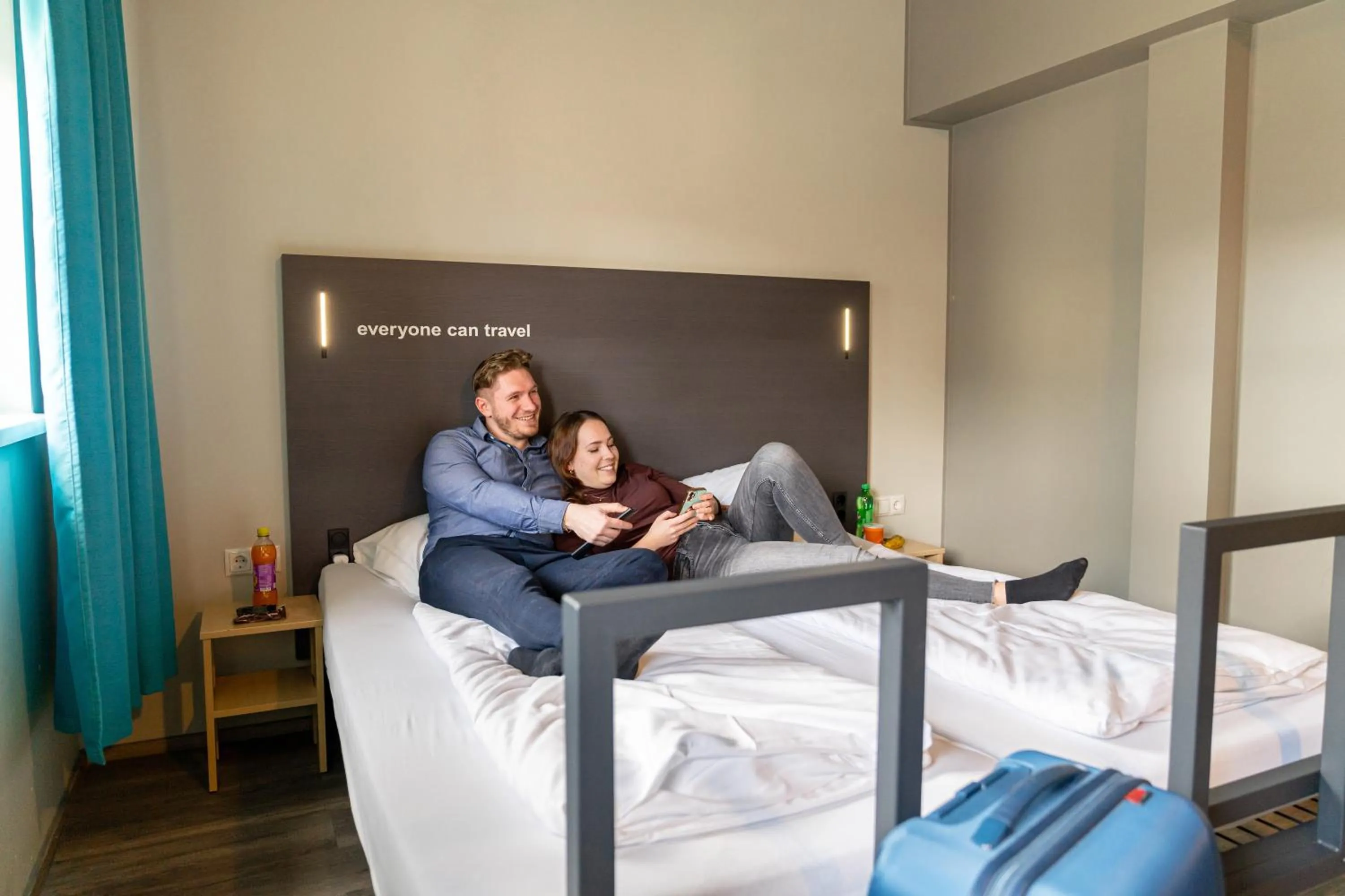 People, Bed in a&o Salzburg Hauptbahnhof