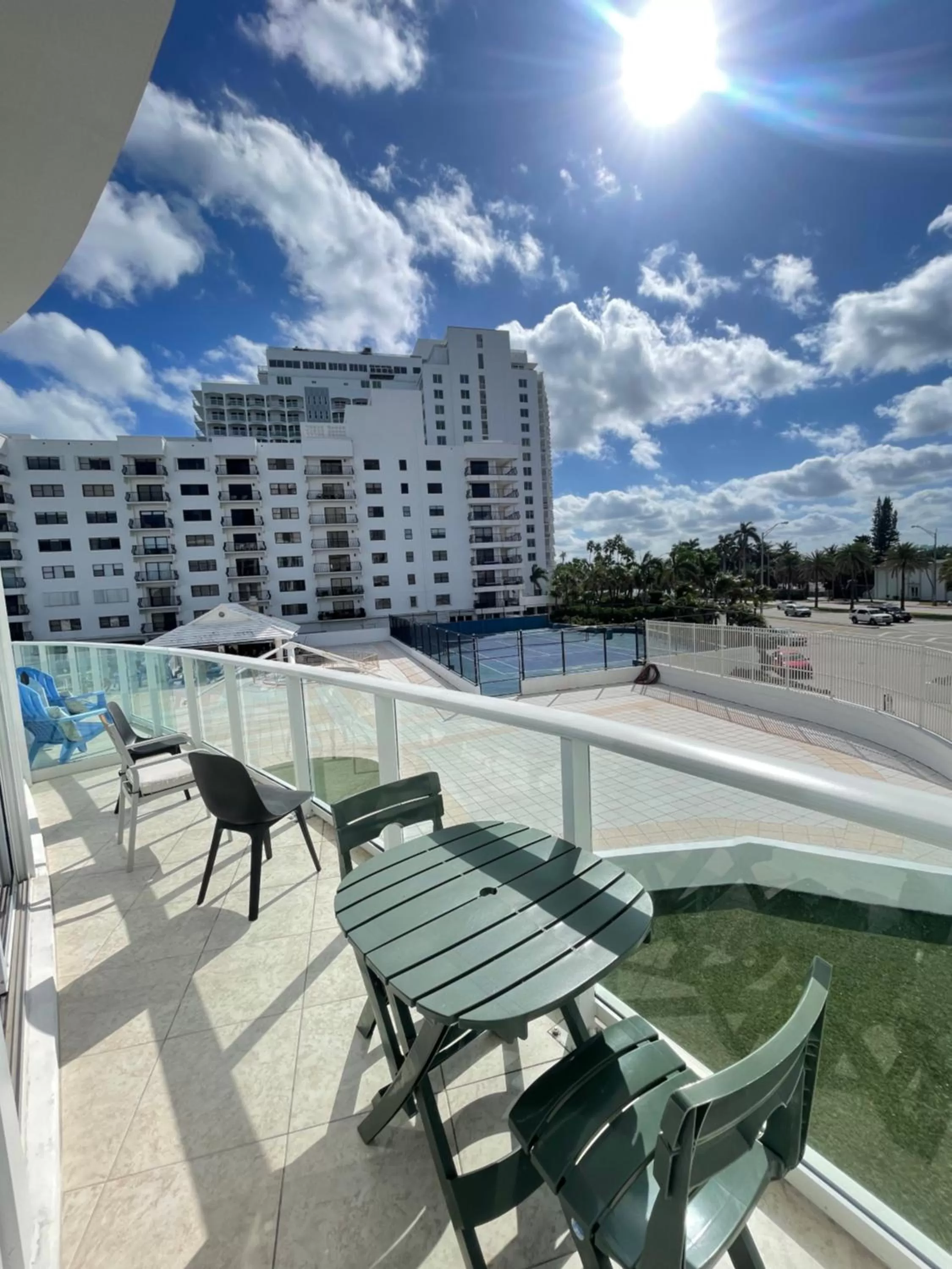 Loft in SeaStays Apartments