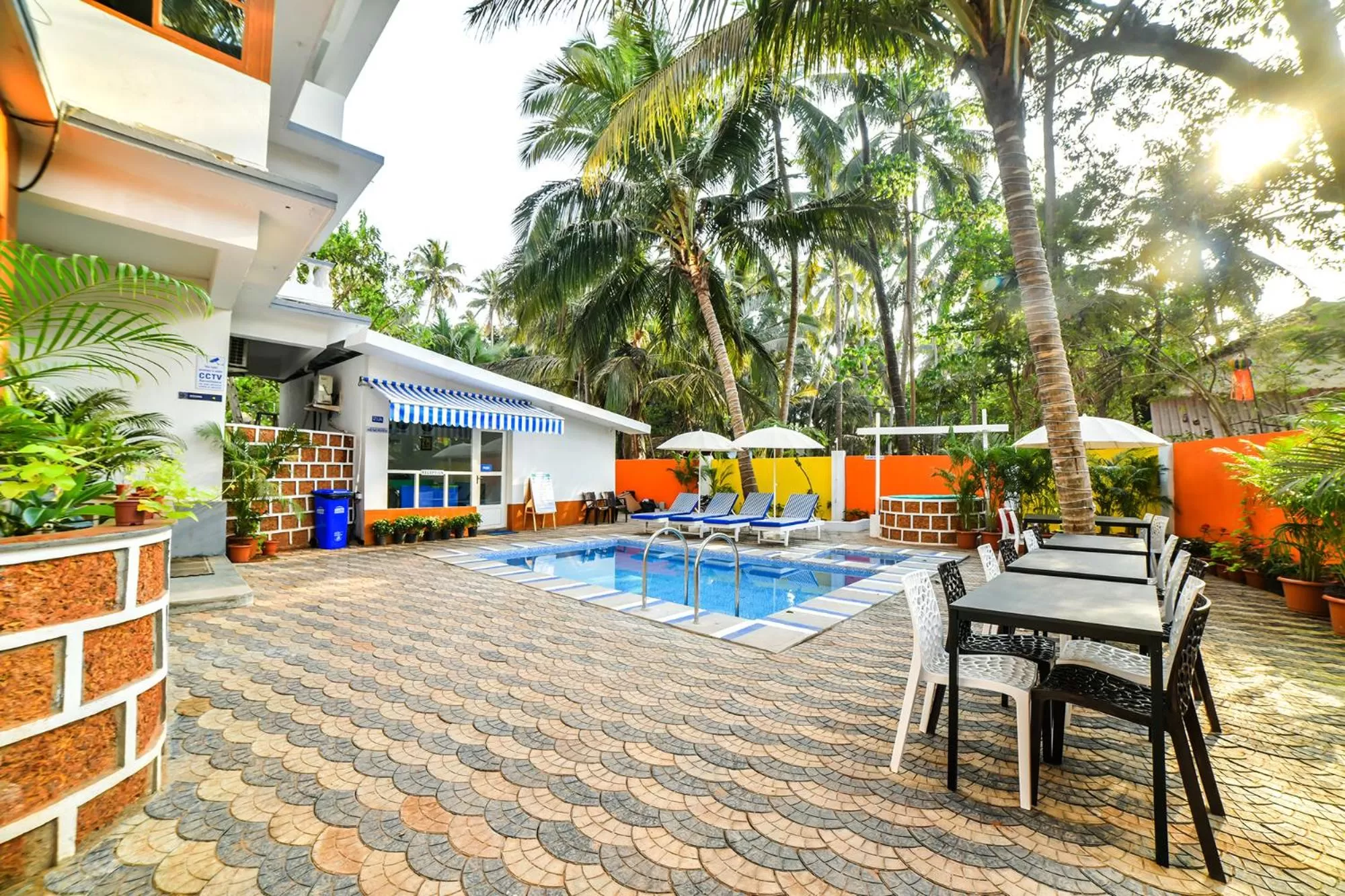 FabHotel K7 Trends With Pool, Calangute Beach
