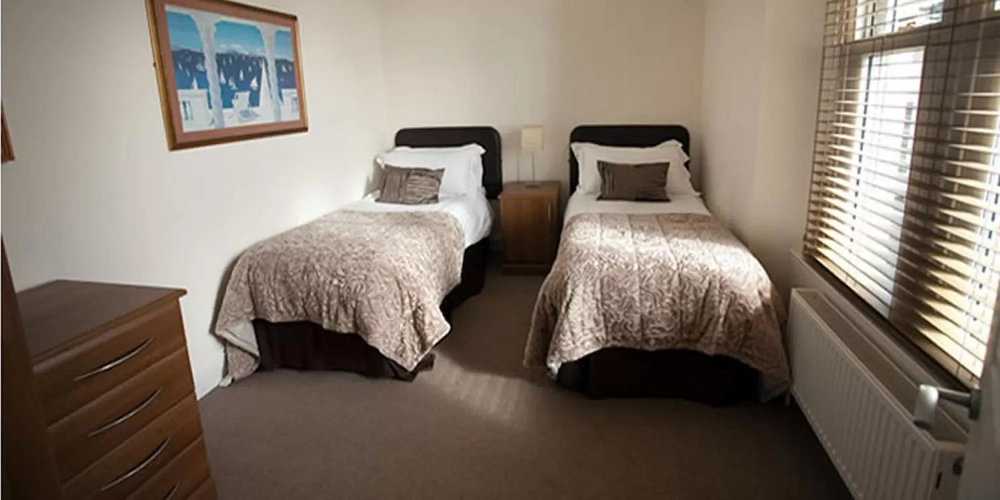 Photo of the whole room in Victoria Mansions Hotel Apartments