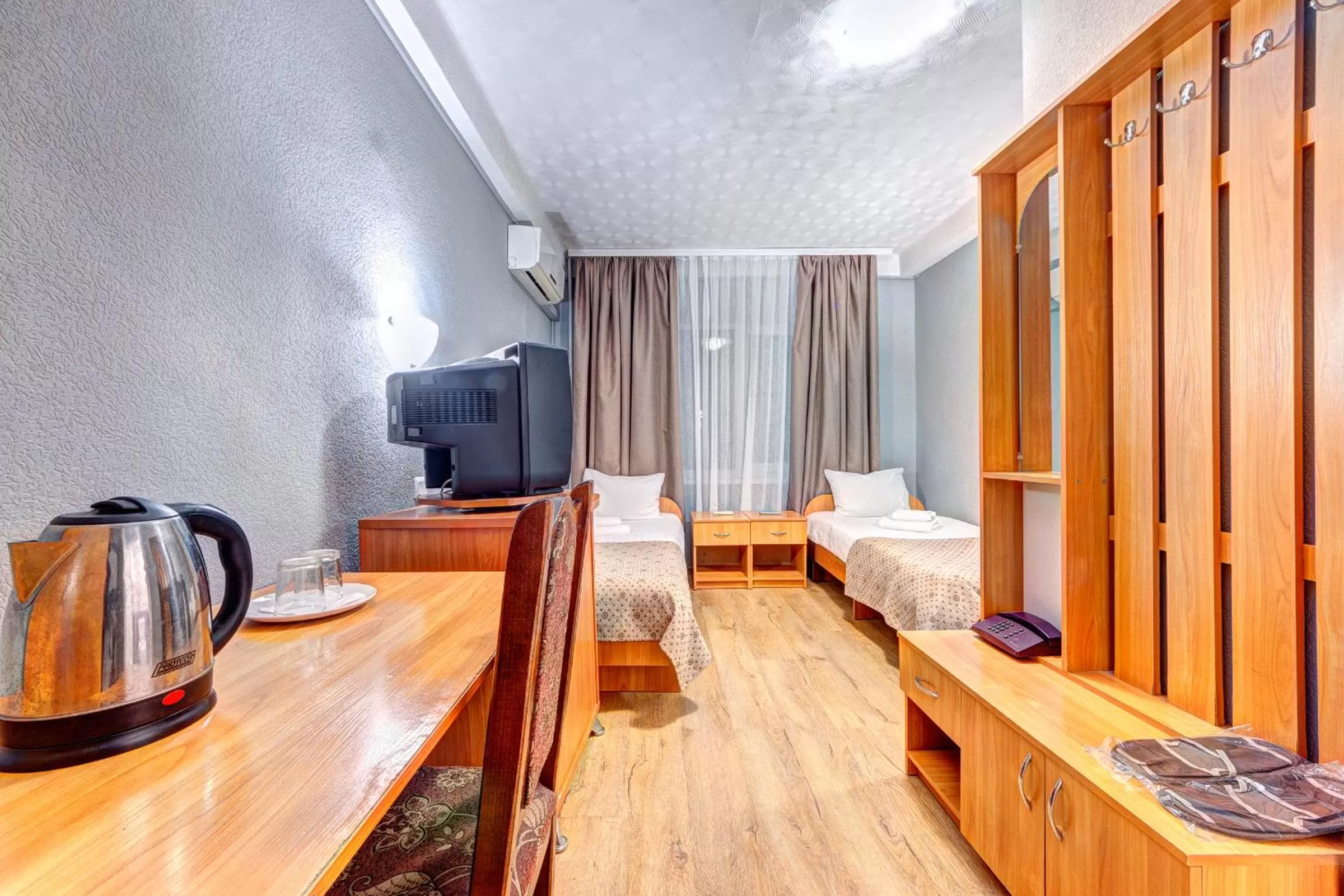 Photo of the whole room, Bed in Holosiyvsky Hotel