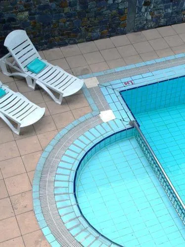 Swimming pool in Zenit Diplomatic