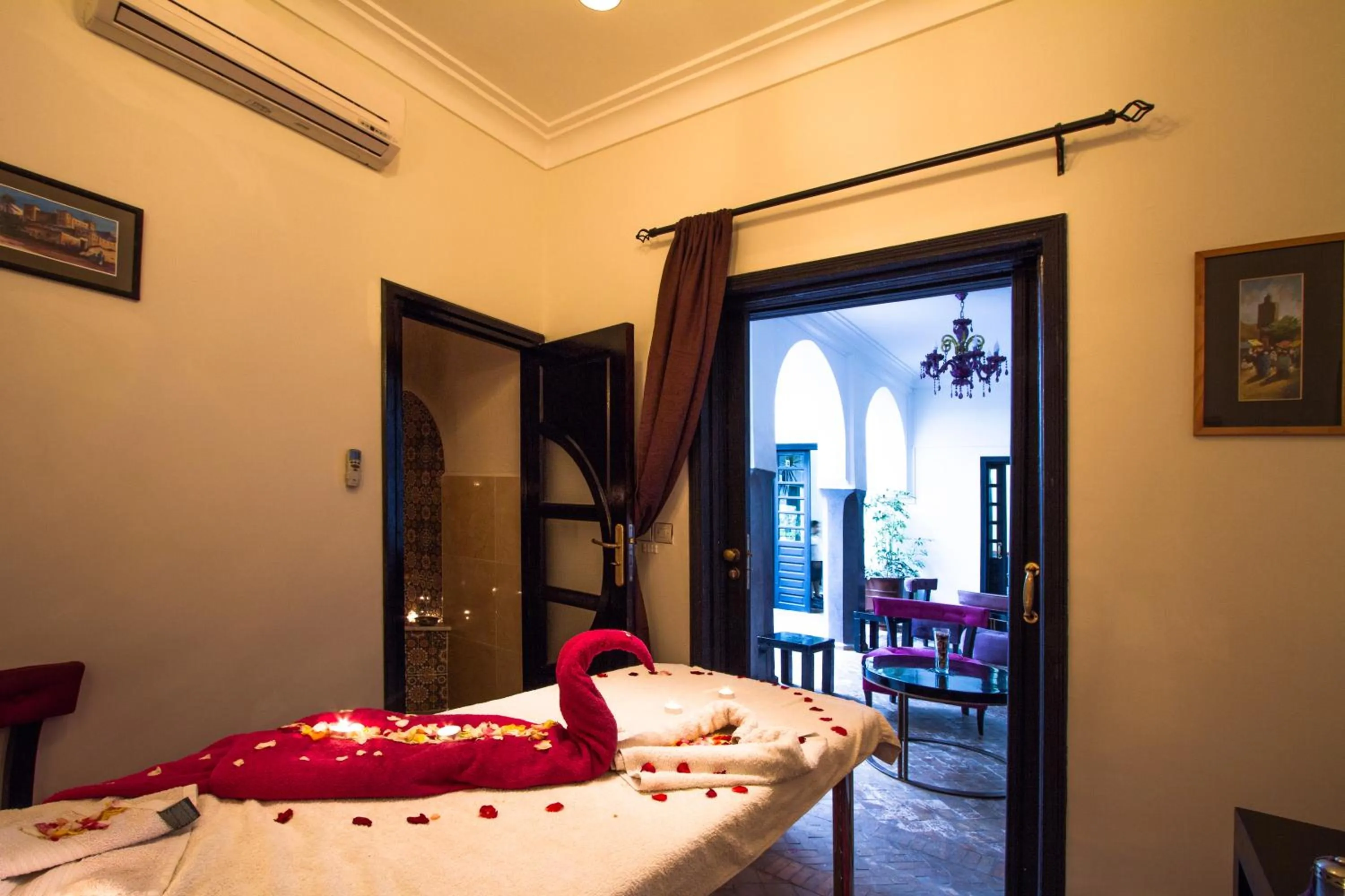 Spa and wellness centre/facilities, Bed in Ryad Amiran & Spa