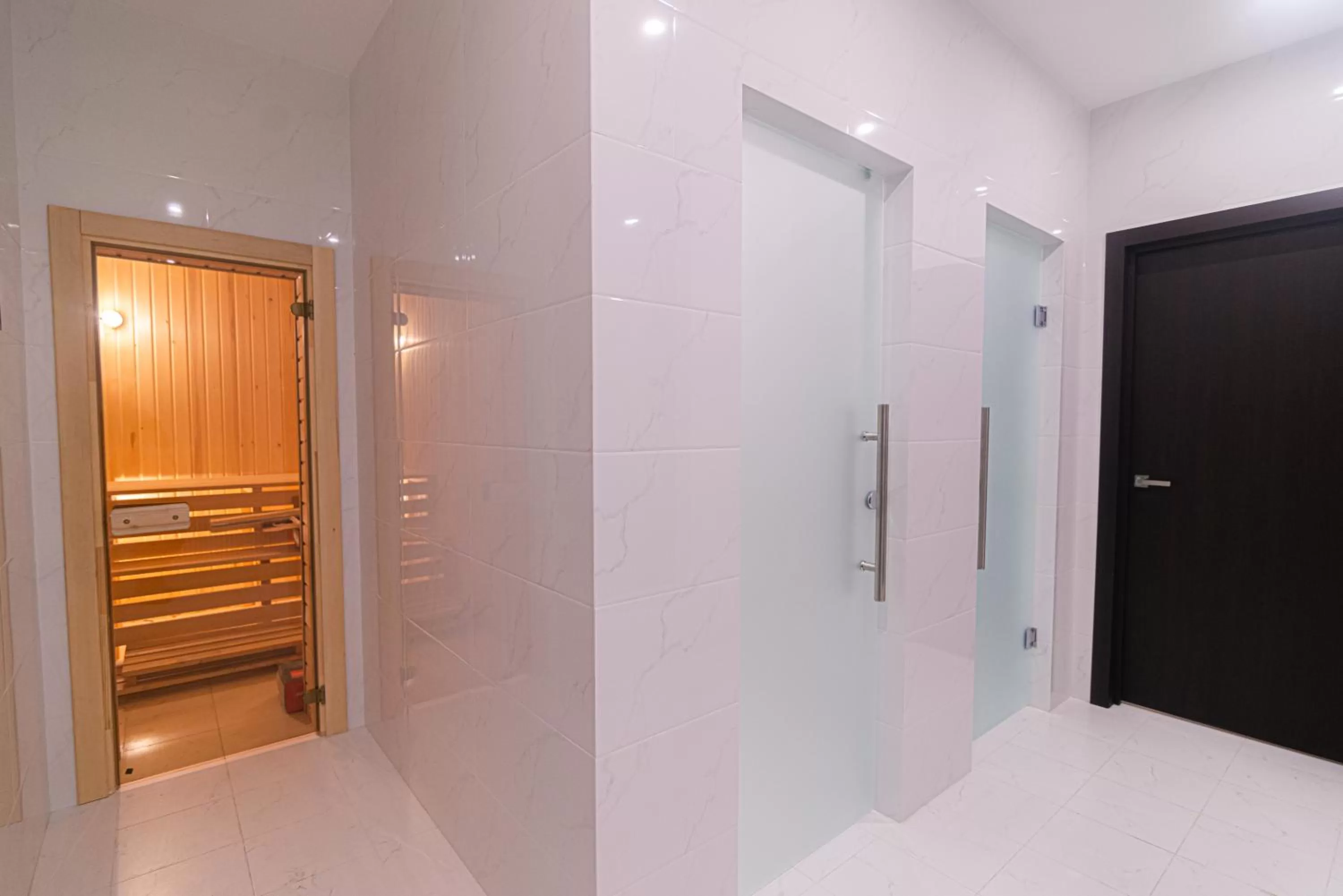 Sauna in Resident City Hotel