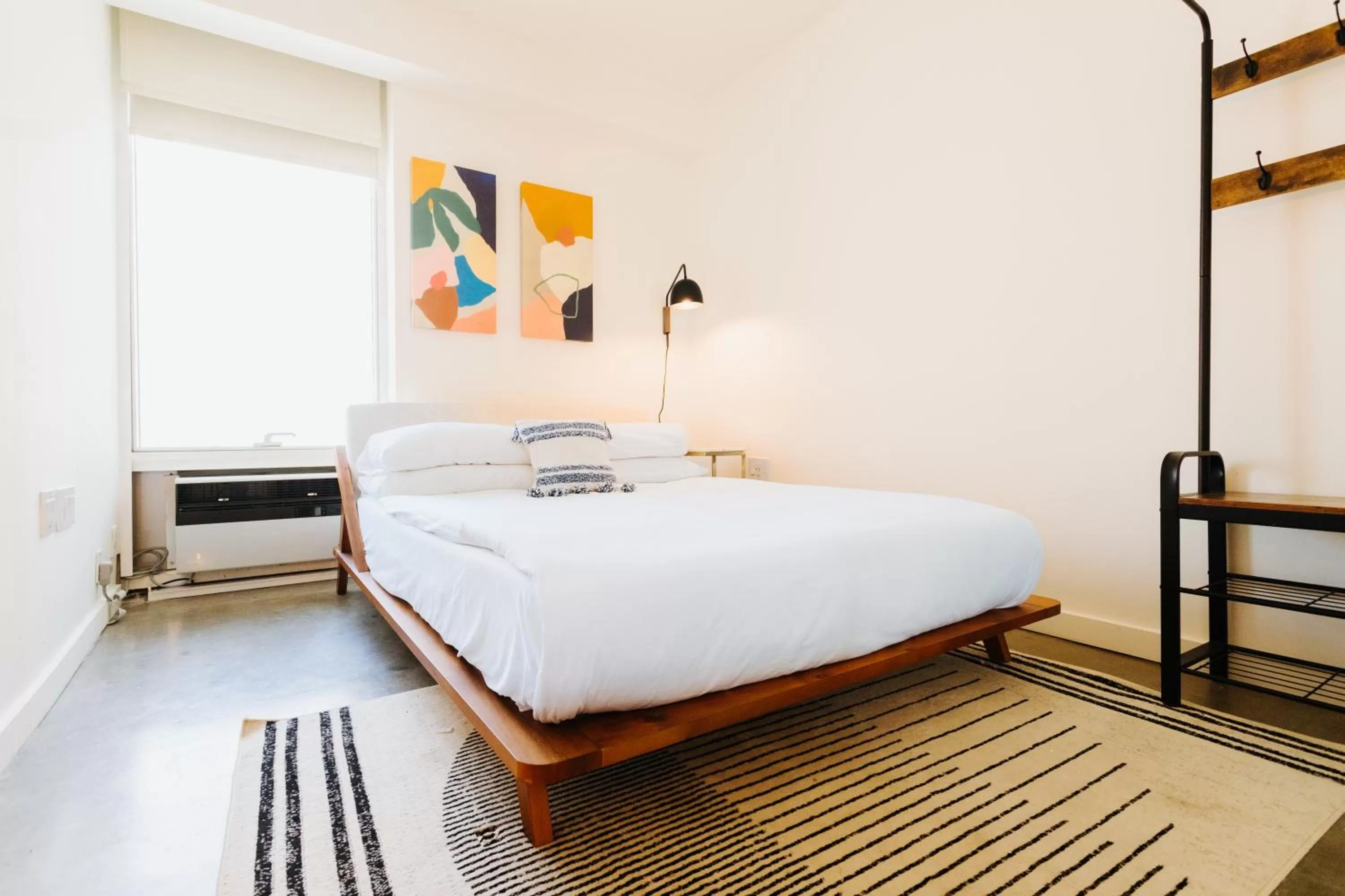 Bedroom, Bed in Selina Chelsea