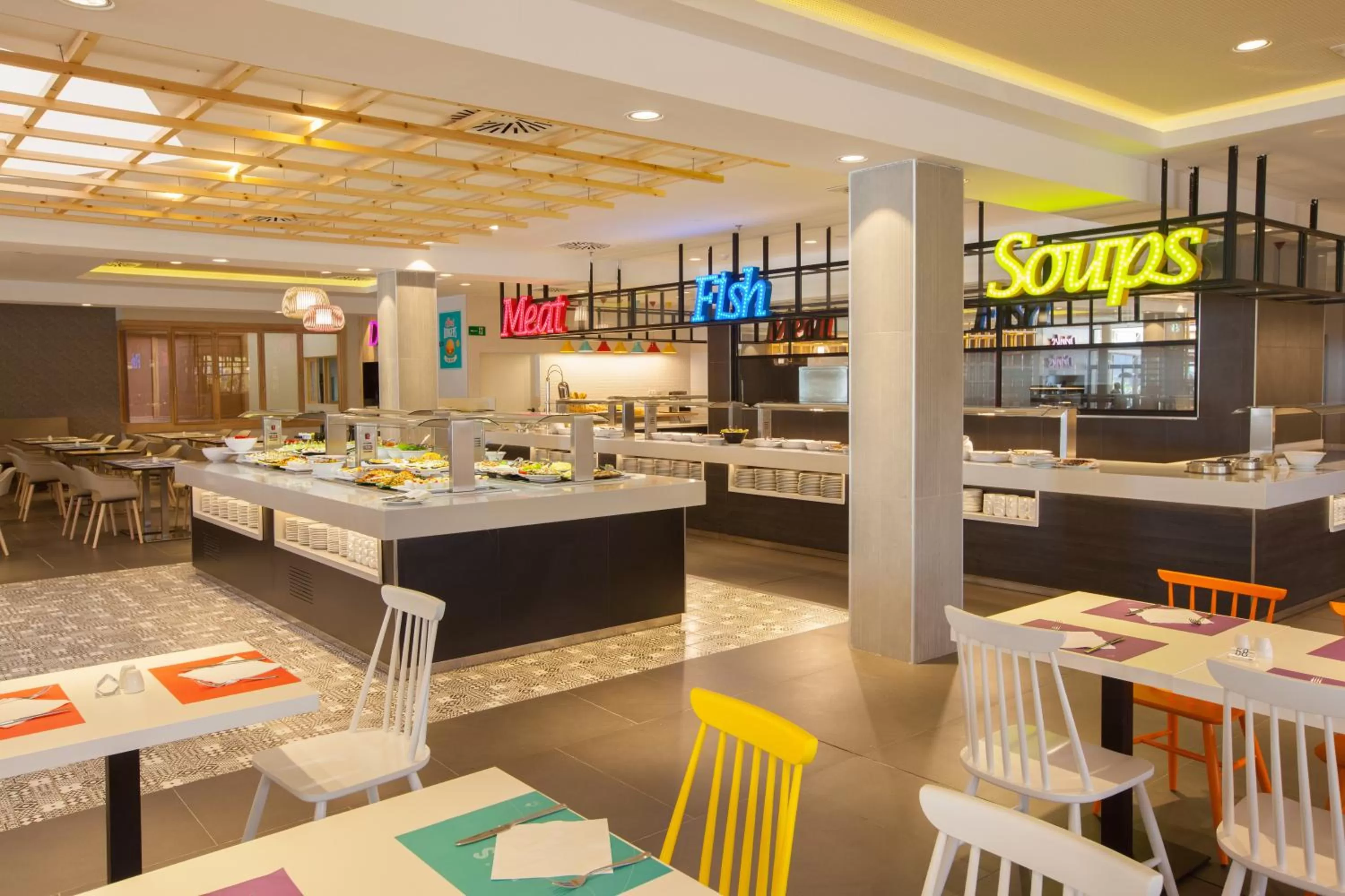 Restaurant/places to eat in Abora Continental by Lopesan Hotels