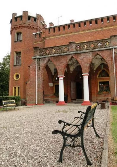 Facade/entrance in Hotel Zamek Karnity