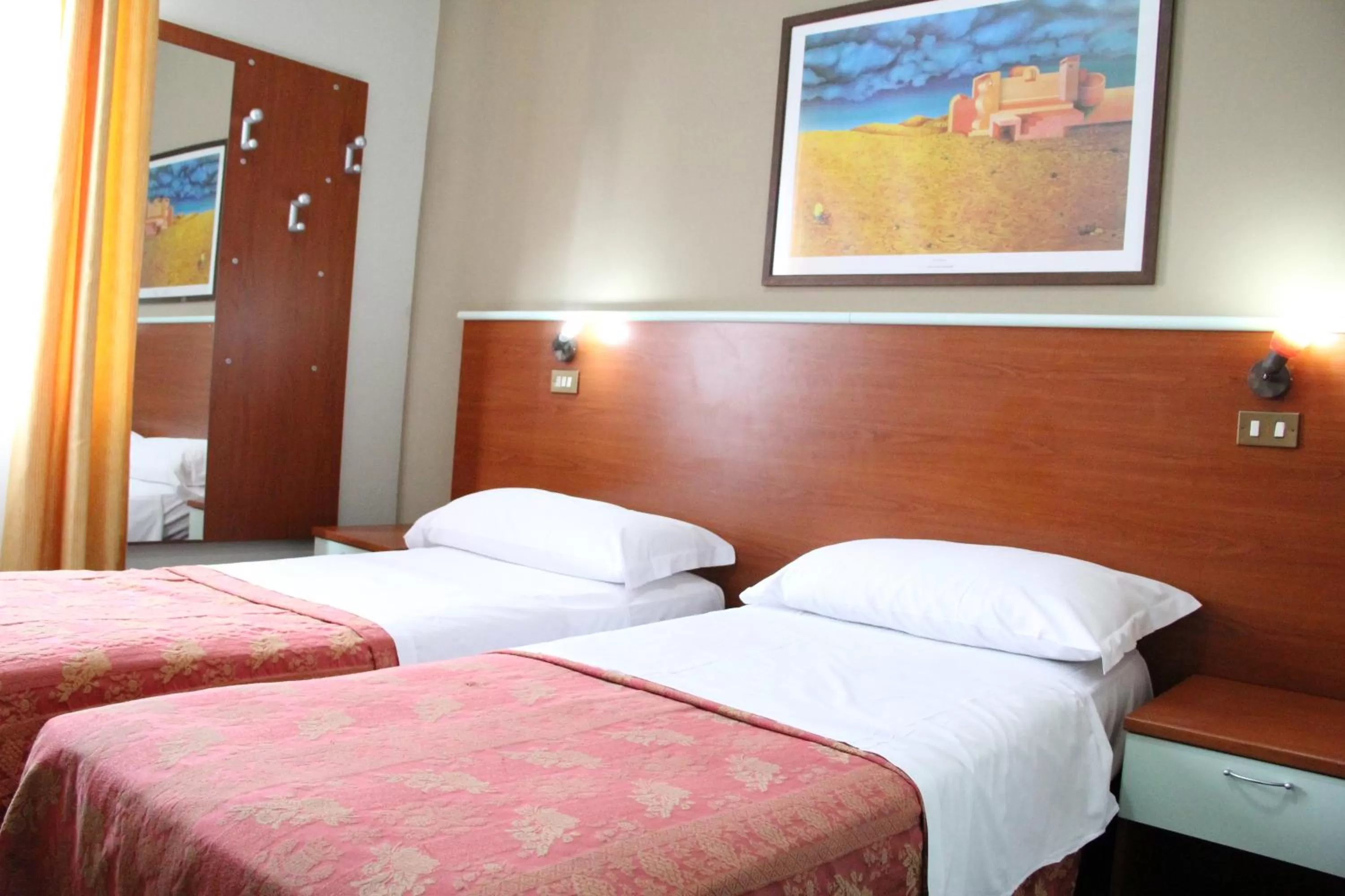 Photo of the whole room, Bed in Hotel MM Dateo